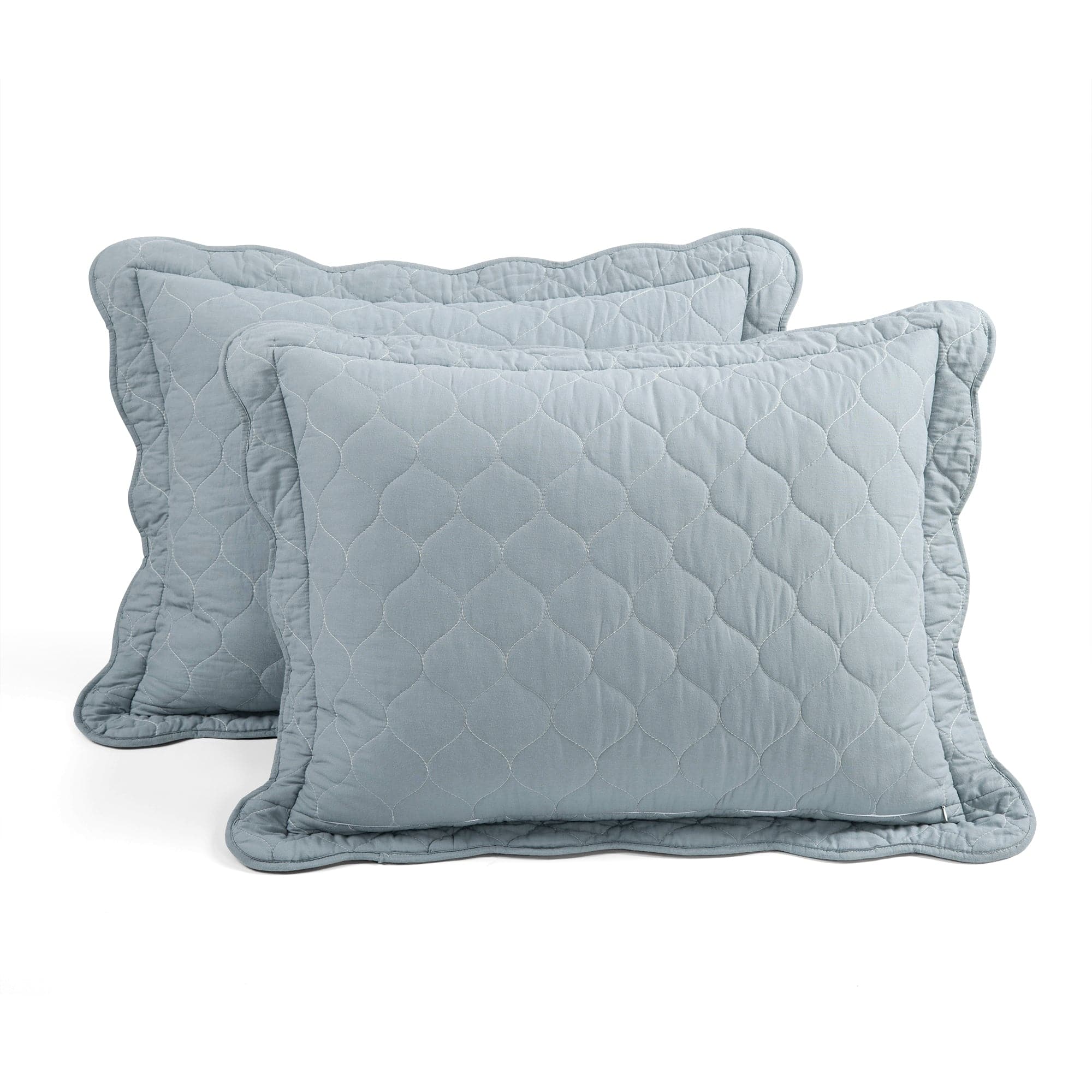 Coastal Chic Scalloped Edge Reversible Quilt 3-Piece Bedding Set | Soft & Breathable Comforter with Duvet Cover & Shams | Perfect for Beach House, Guest Room & Coastal Decor