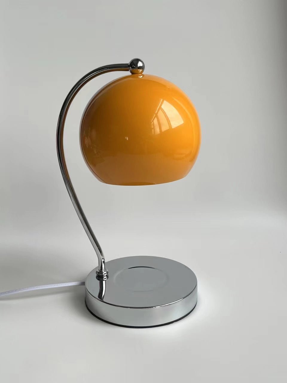 Dennie Warmer Lamp - Cozy Electric Heating Light for Home, Office, and Bedroom - Perfect for Relaxation, Reading, and Creating a Warm Ambiance