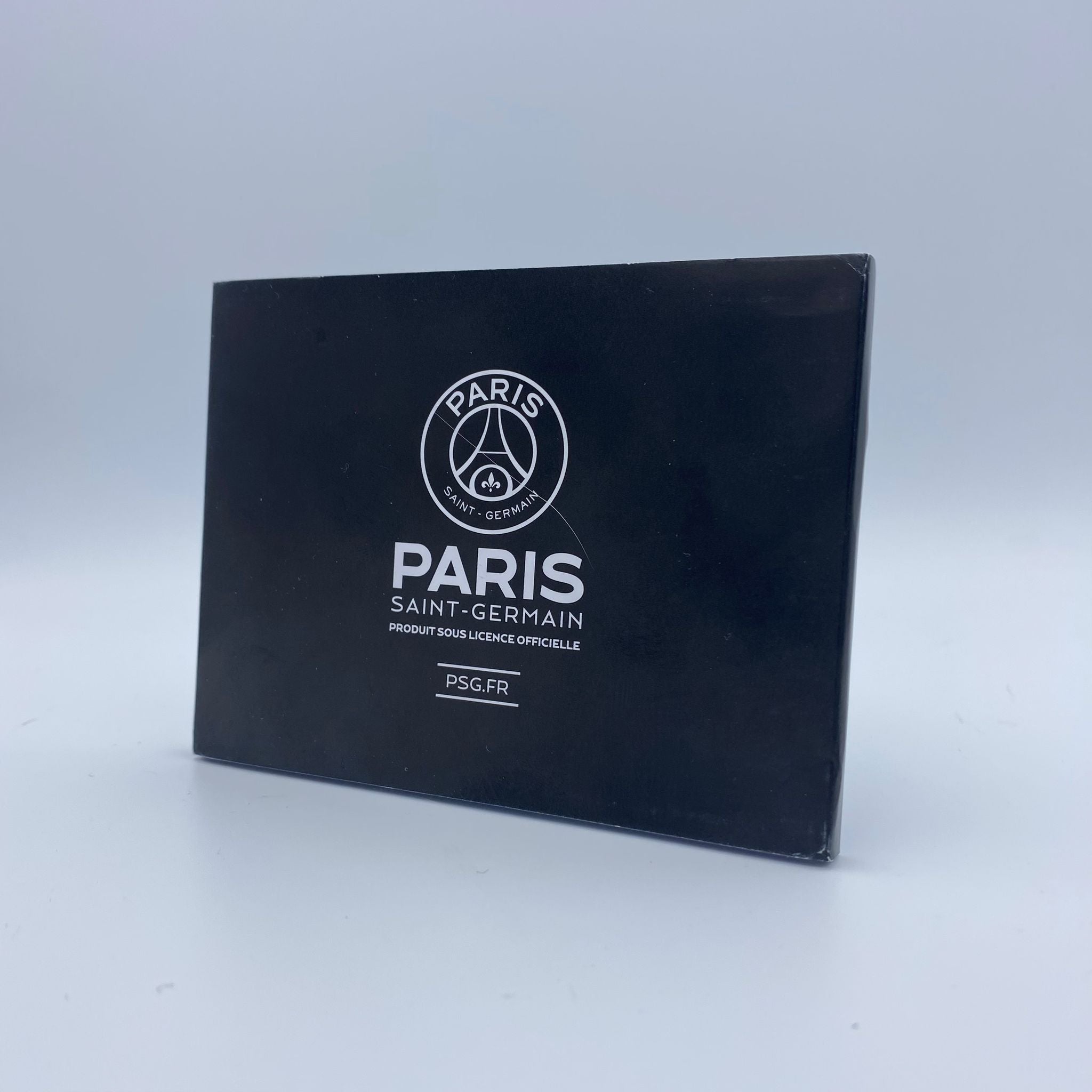Xavi Simons Headliners #PH20 PSG Exclusive 2022 Futera Soccer Card - Rare Collectible for Fans & Investors - Perfect for Trading, Gifts, and Display