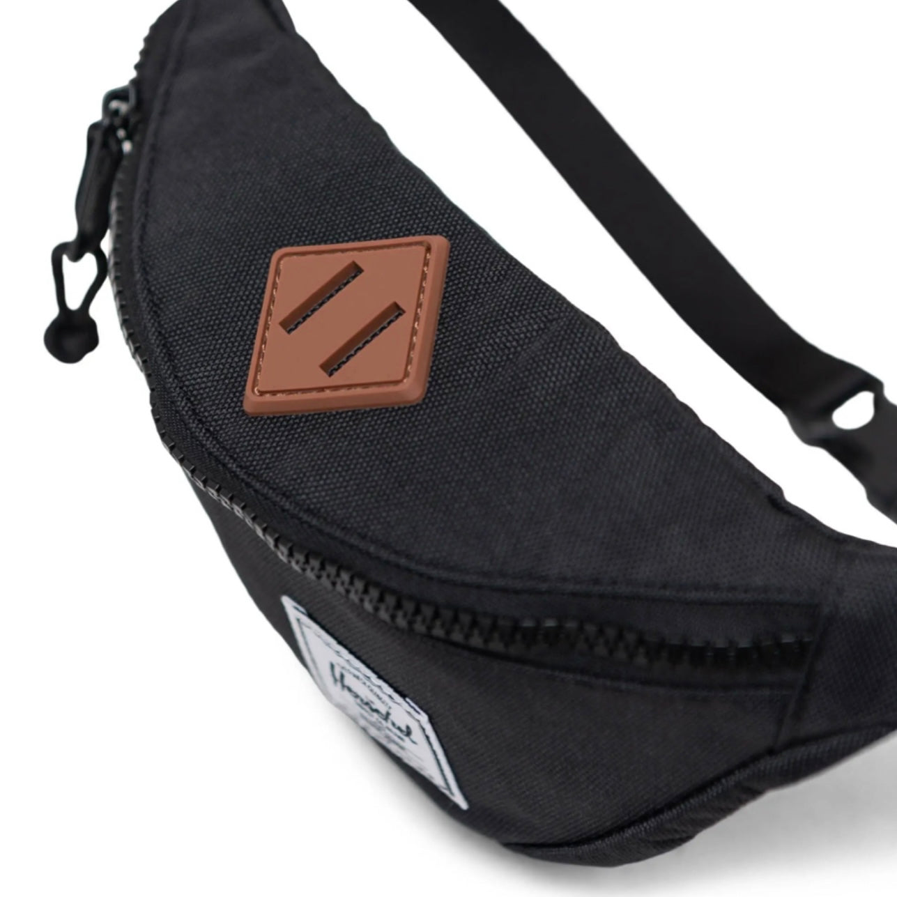 Herschel Heritage Hip Pack - Little Herschel Black Waist Bag for Men & Women - Perfect for Travel, Hiking & Everyday Use