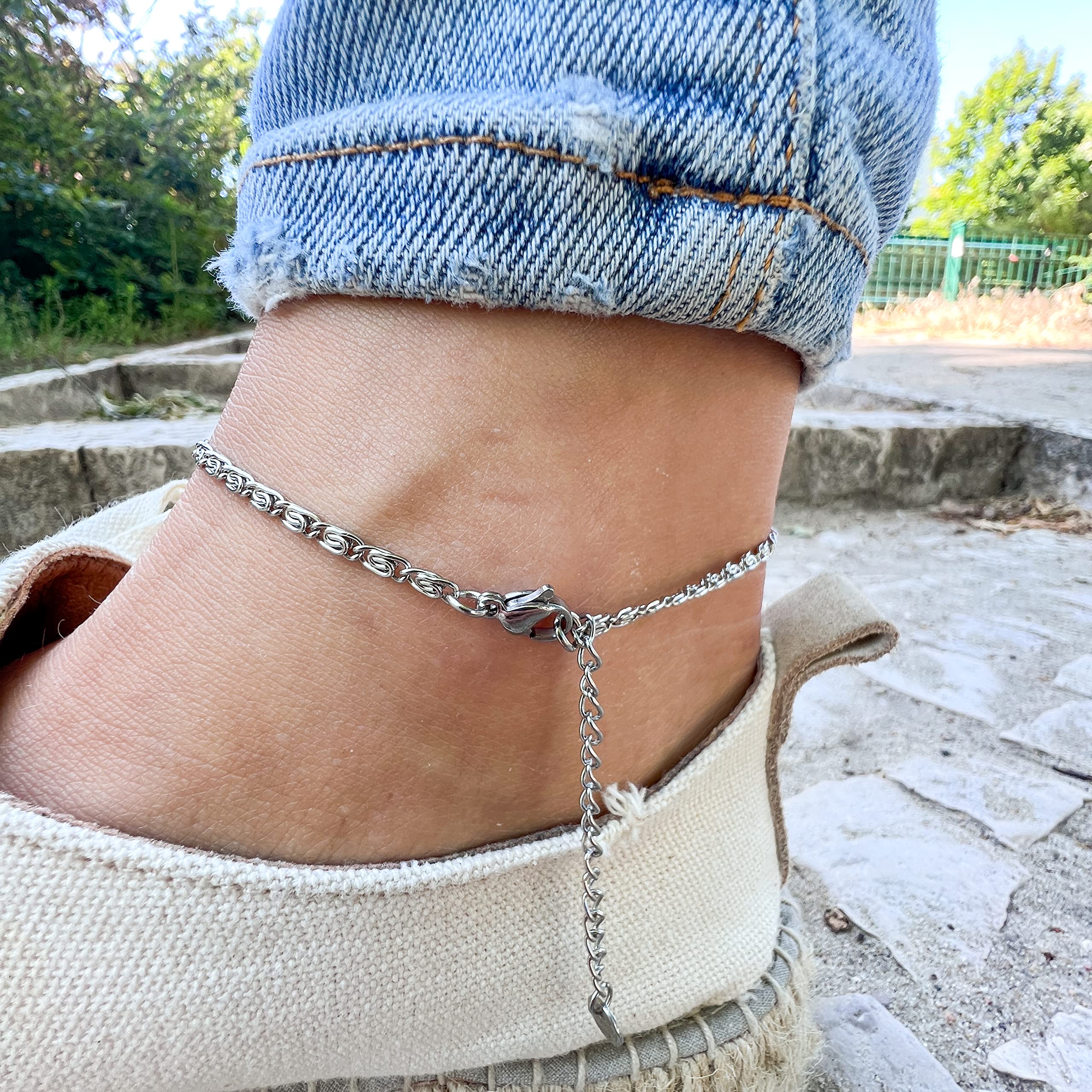 Nami Flat Cuban Chain Anklet - Stainless Steel Adjustable Ankle Bracelet for Women, Teens & Girls - Handmade in Germany - Boho Summer Beach Jewelry - Perfect for Vacation, Pool Party & Casual Wear