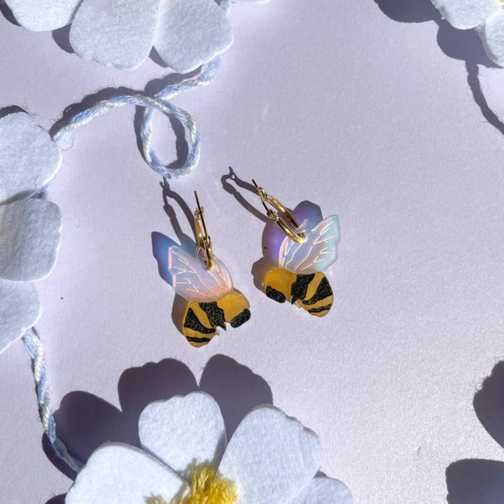 Bumble Bee Hoops Acrylic Earrings for Women - Lightweight Dangle Drop Earrings - Cute Bee Jewelry for Everyday Wear, Parties & Gifts