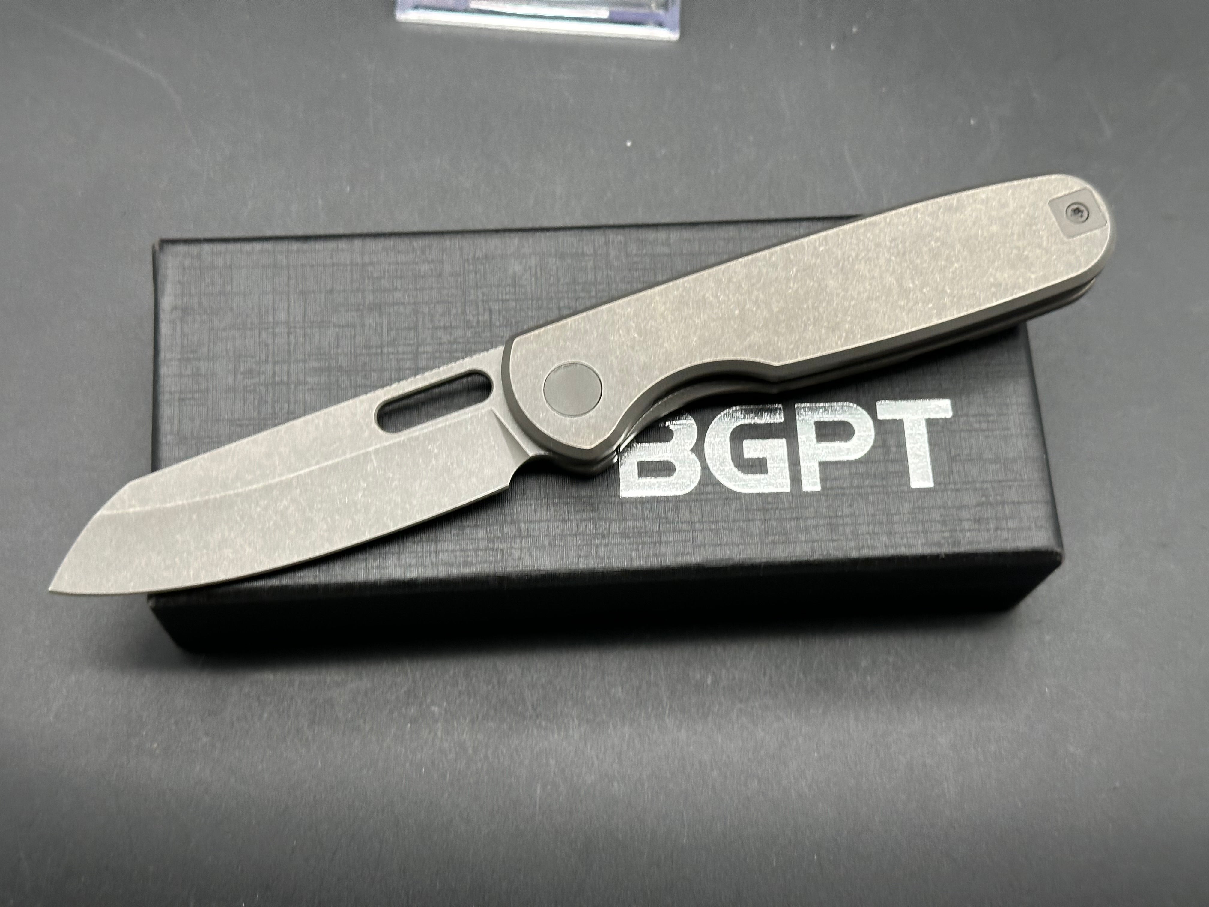 Premium Bridgeport 1827 FL Folding Knife - 3.3