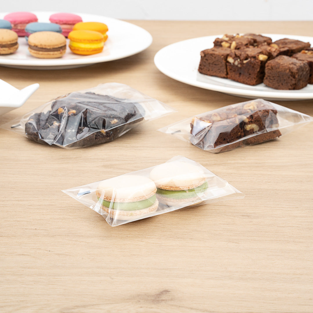Clear Plastic Self-Sealing Lip and Tape Bags 4