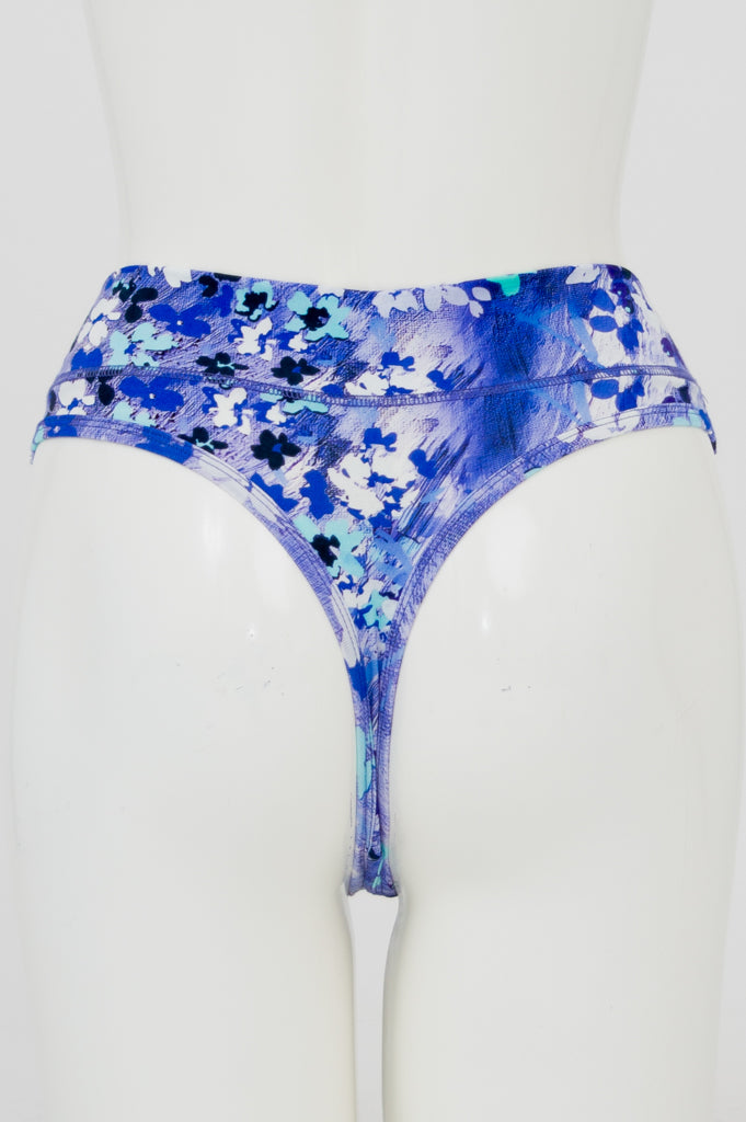 Creative Bamboo Thong - Comfortable & Eco-Friendly Underwear for Women - Perfect for Yoga, Beach, and Daily Wear