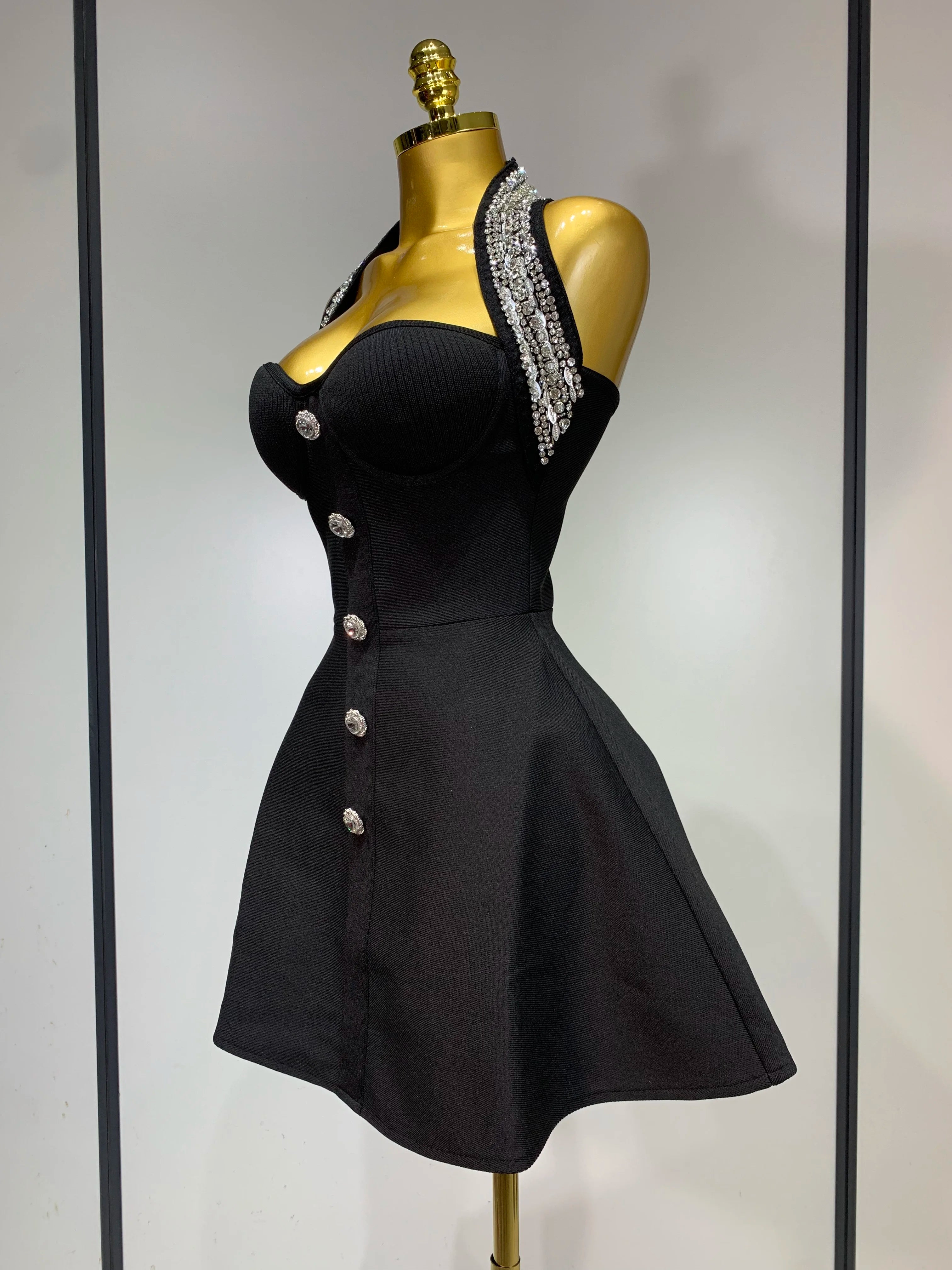Luxury Women's Sparkly Rhinestone Bandage Party Dress - Halter Sleeveless Backless Elegant Evening Gown for Club, Prom, Cocktail & Special Occasions | 2025 Fashion Trend