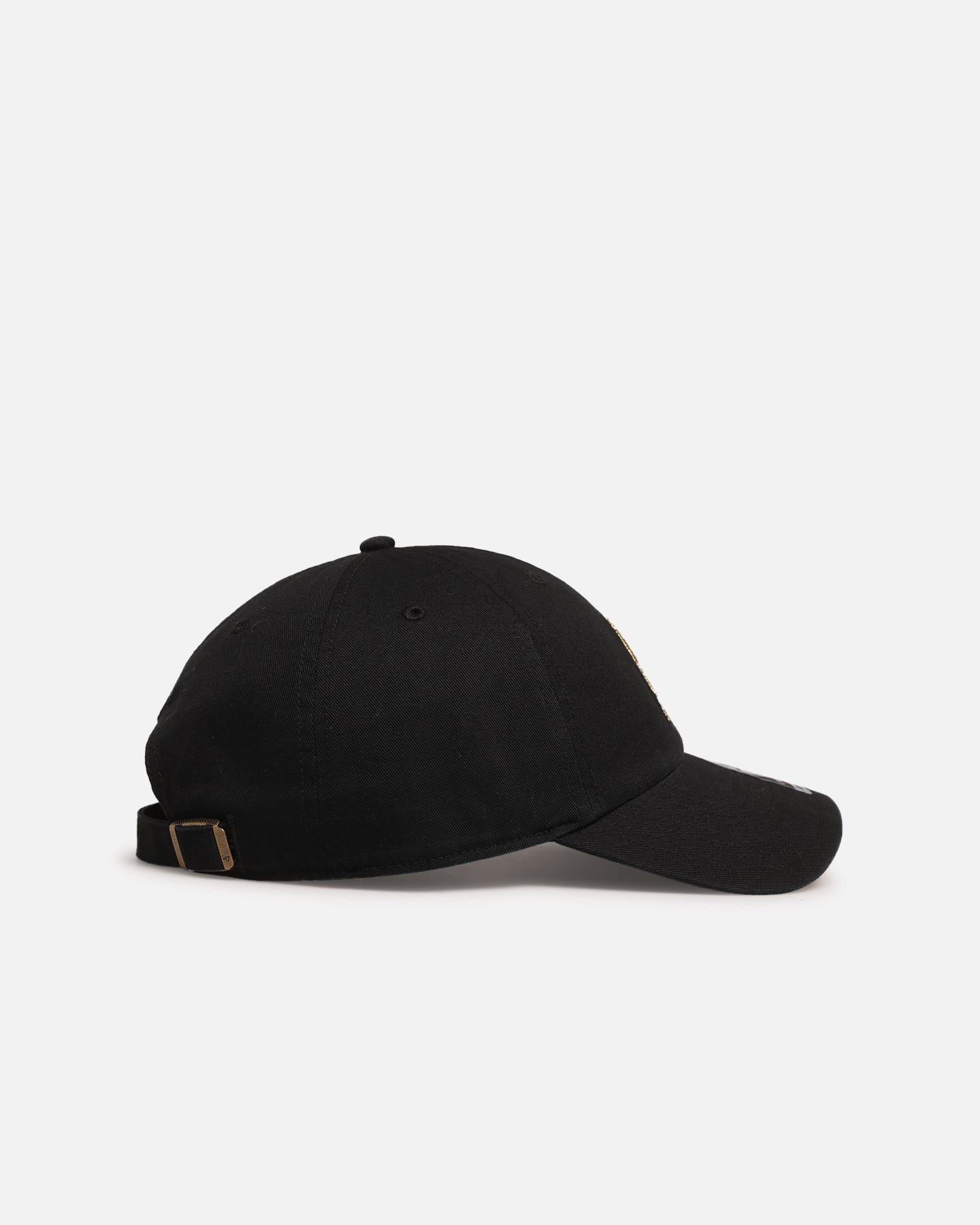 47 Brand Liverpool FC 'Metallic' 47 Clean Up Strapback Black/Gold - Official Licensed Adjustable Baseball Cap for Men and Women - Perfect for Football Games, Casual Wear and Fan Gifts