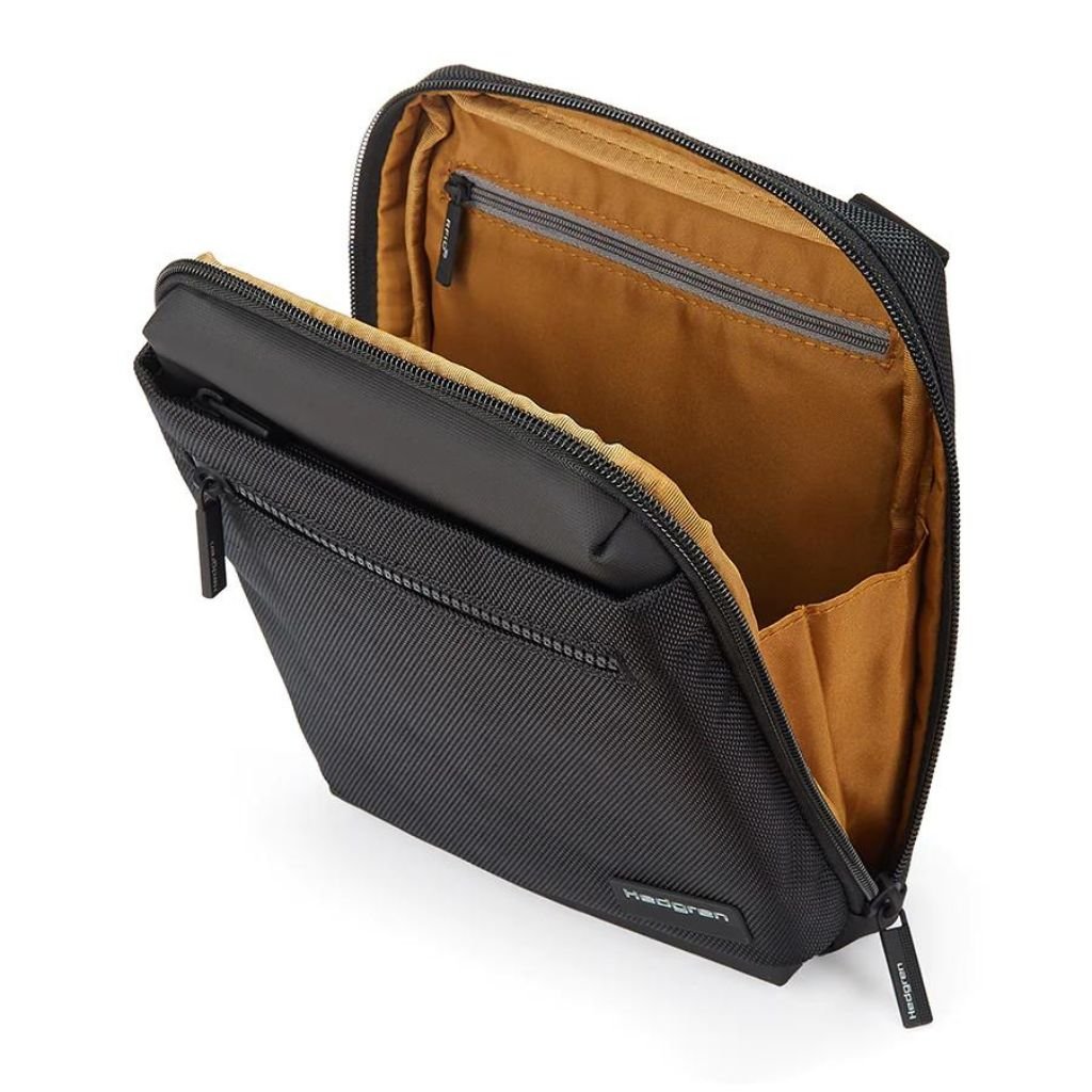 Hedgren Chip Shoulder Bag for Women & Men - Lightweight Travel Crossbody Bag, Water-Resistant Black Shoulder Purse - Perfect for Commuting, Shopping & Daily Essentials