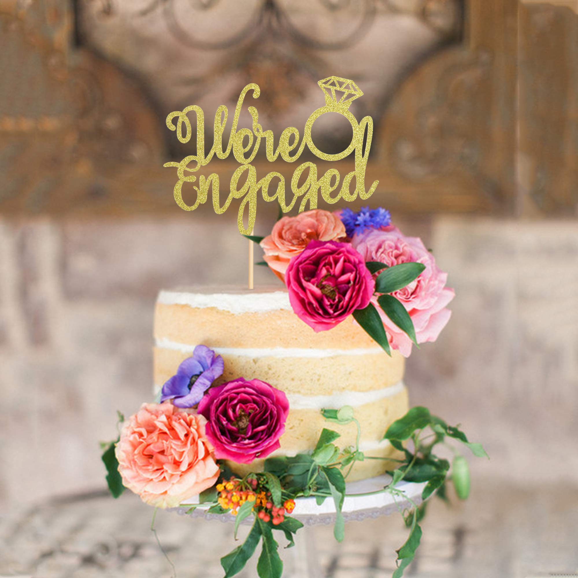 Ercadio Gold Glitter 'We're Engaged' Cake Topper - Wedding Engagement Cake Decor for Bridal Shower, Bachelorette Party & Anniversary Celebrations