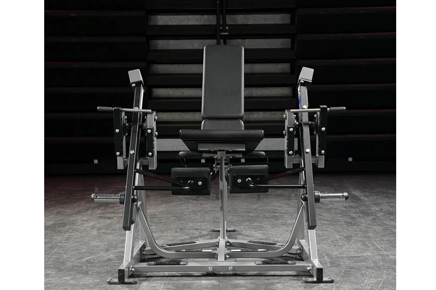 Hammer Strength Plate Loaded Iso-Lateral Leg Extension Machine - Professional Gym Equipment for Thigh & Quadriceps Workout - Perfect for Home & Commercial Fitness Centers