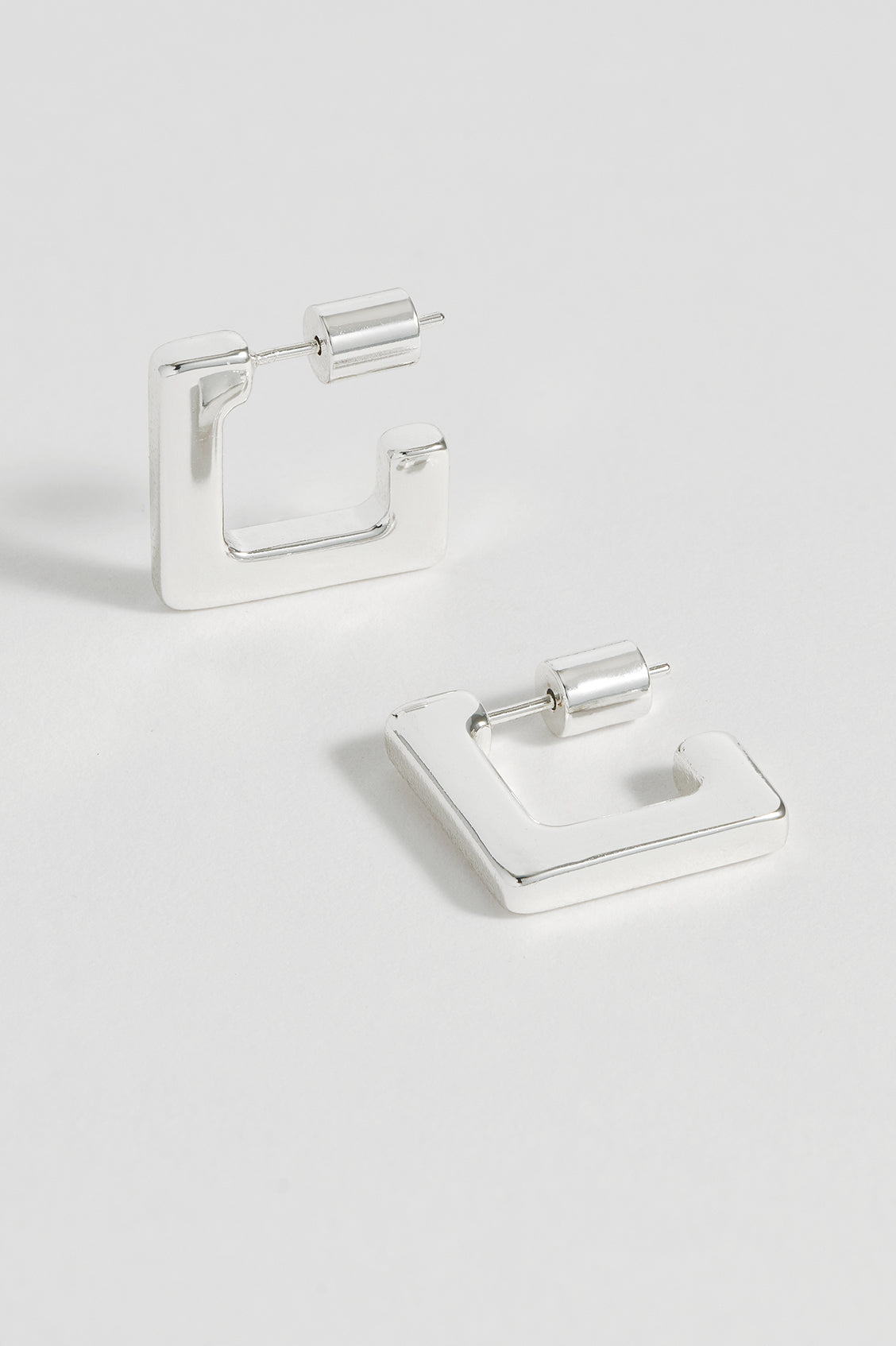 Square Hoops Ebe5901S - Elegant Gold-Plated Square Hoop Earrings for Women, Trendy Geometric Jewelry for Everyday Wear & Special Occasions