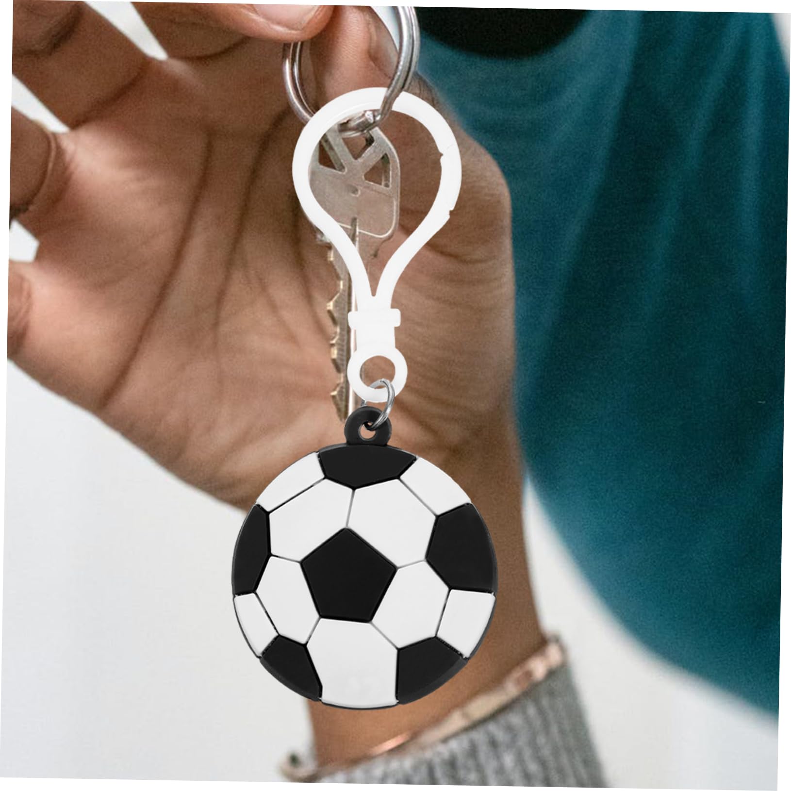 OHPHCALL 10Pcs Soccer Keychain for Boys - Mini Football Keyring Gift for Soccer Players, Team Rewards & Sports Enthusiasts - Perfect for Backpacks, Gyms & Game Day Accessories
