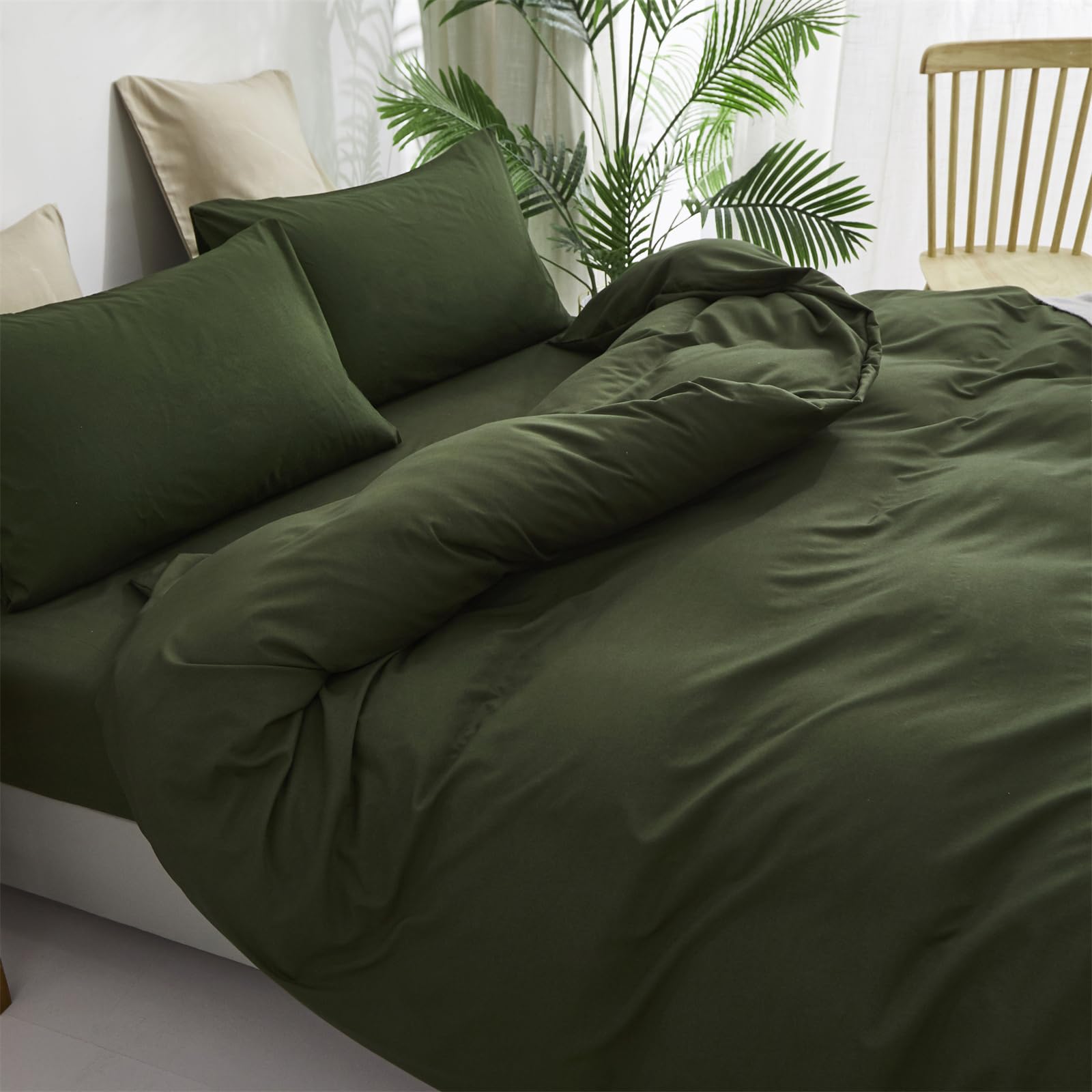 Luxlovery Army Green Comforter Set California King Size - Dark Green Olive Bedding Set, Soft Breathable Quilt for Men & Women - Perfect for Master Bedroom, Guest Room, and Cozy Winter Nights