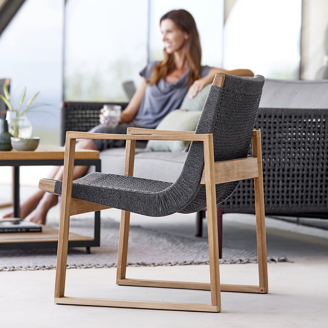 Premium Endless Outdoor Lounge Chair - Comfortable Patio Furniture for Poolside, Beach, Garden & Backyard Relaxation