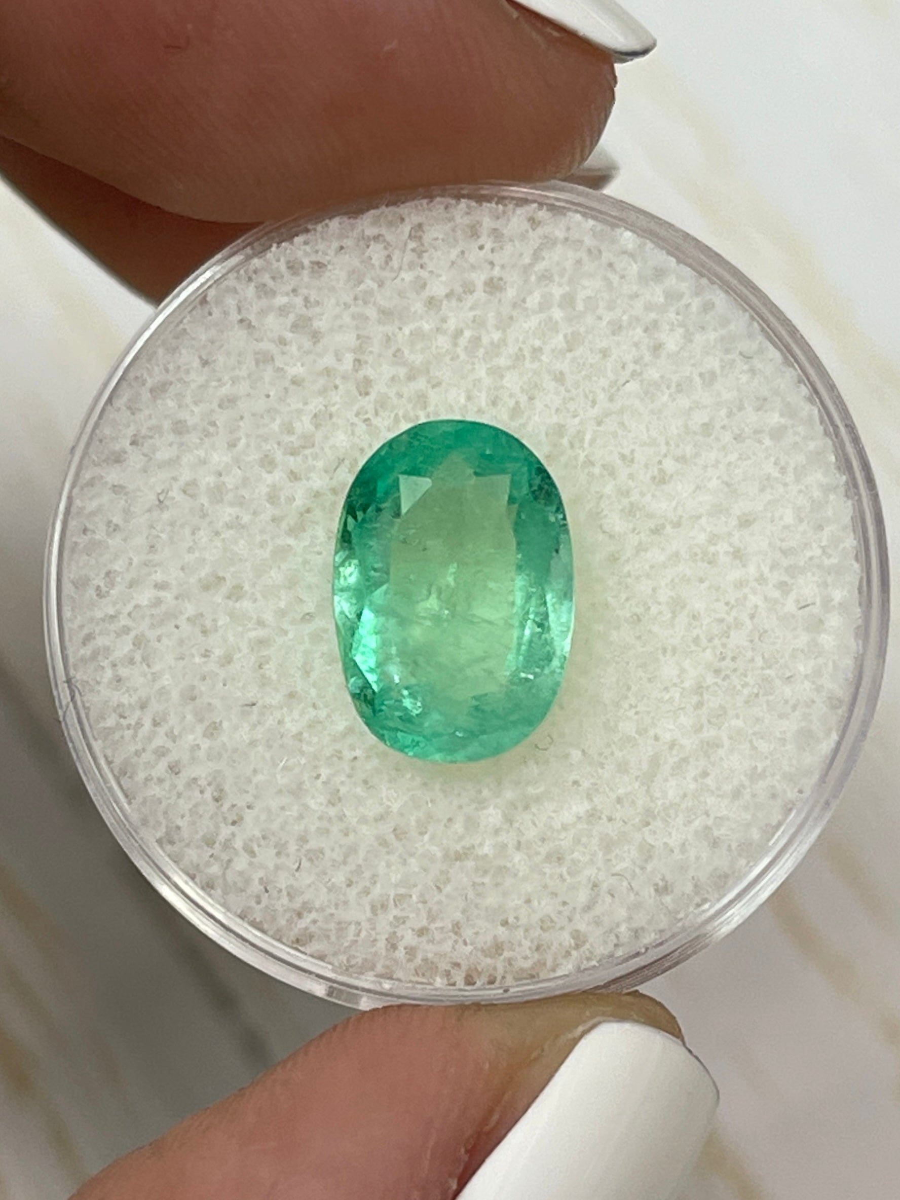 2.78 Carat Light Yellowish Green Natural Loose Colombian Emerald Oval Cut Gemstone for Jewelry Making, Engagement Rings & Luxury Gifts