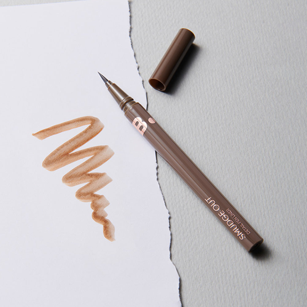 BANILA CO Smudge Out Detail Pen Liner 0.4g - Waterproof Eyeliner for Precise Lines & Winged Looks | Perfect for Day & Night Makeup, Parties & Special Occasions