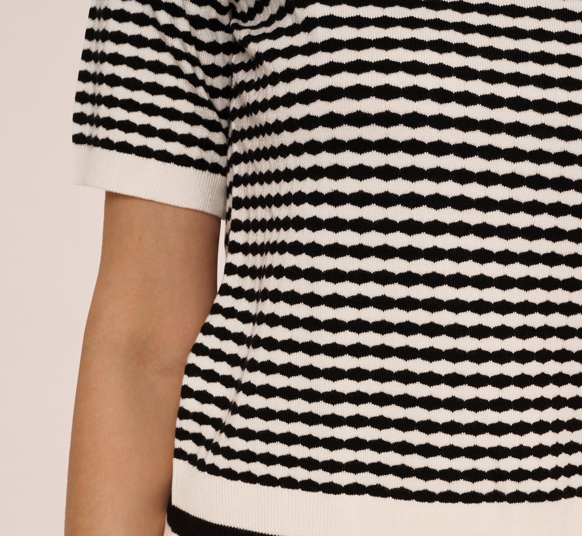 Stylish Short Sleeve Optic Pattern Knit Sweater - Ivory & Black | Casual Wear, Office Outfit, Spring Fashion