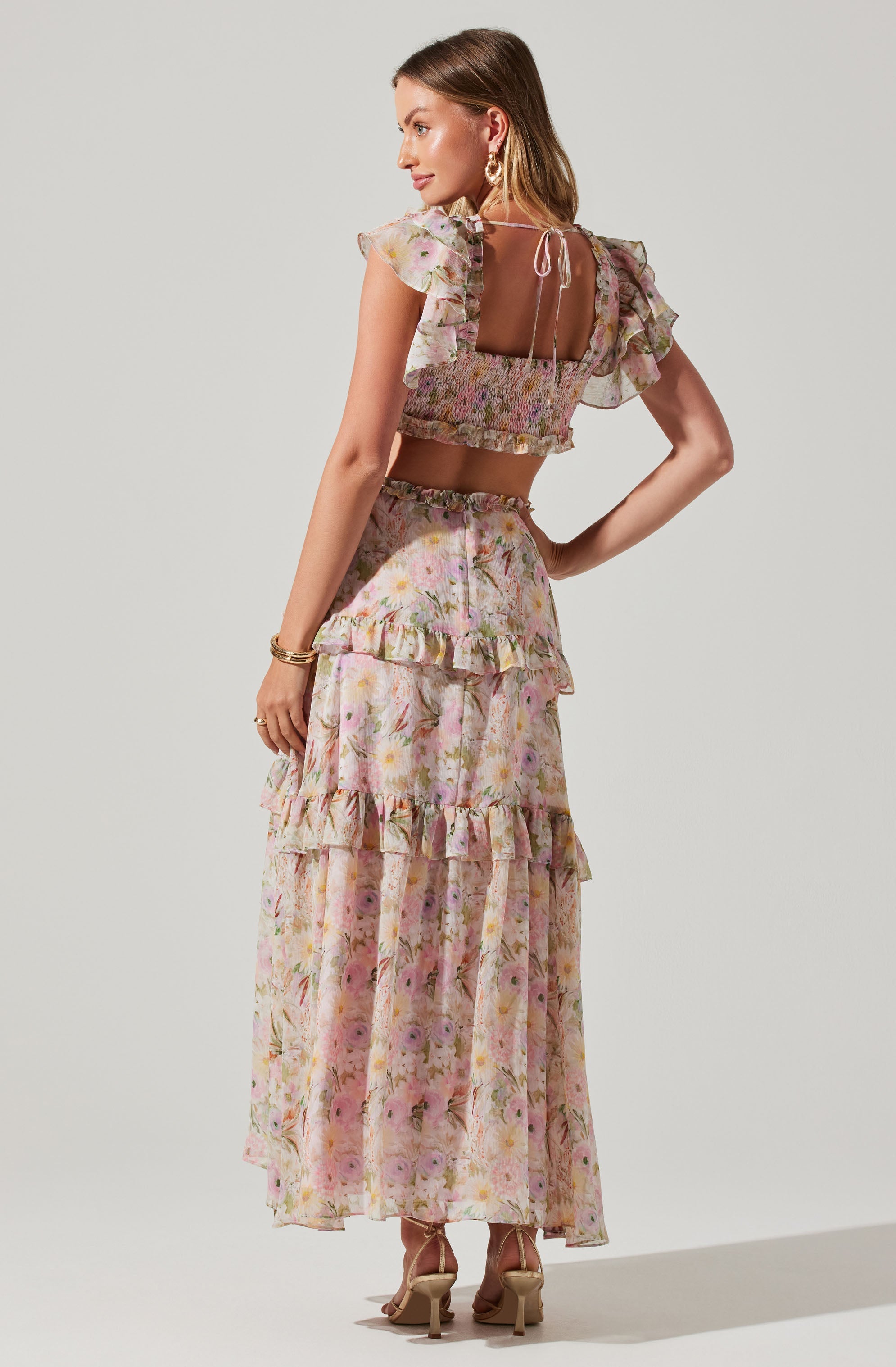 Elegant Floral Print Tiered Ruffle Maxi Dress for Women - Summer Beach Wedding Party & Vacation Outfit