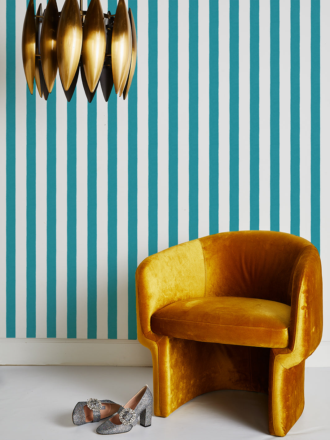 Sarah Jessica Parker Teal Grosgrain Stripe White Wallpaper - Elegant Home Decor for Living Room, Bedroom & Office