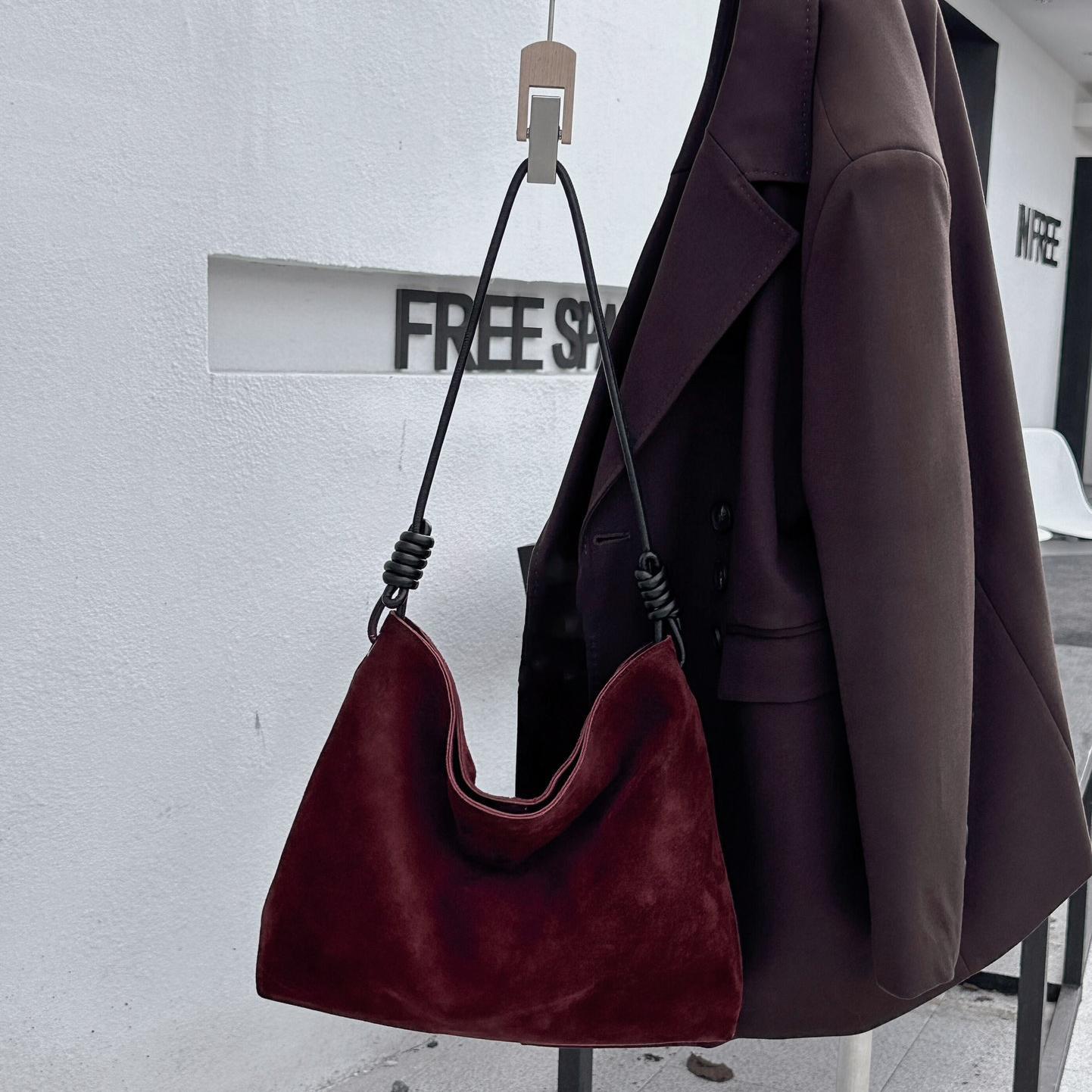 Stylish Women's Tote Bag - Fashionable Large Shoulder Bag for Work, Travel & Shopping - Durable & Spacious Designer Handbag for Everyday Use