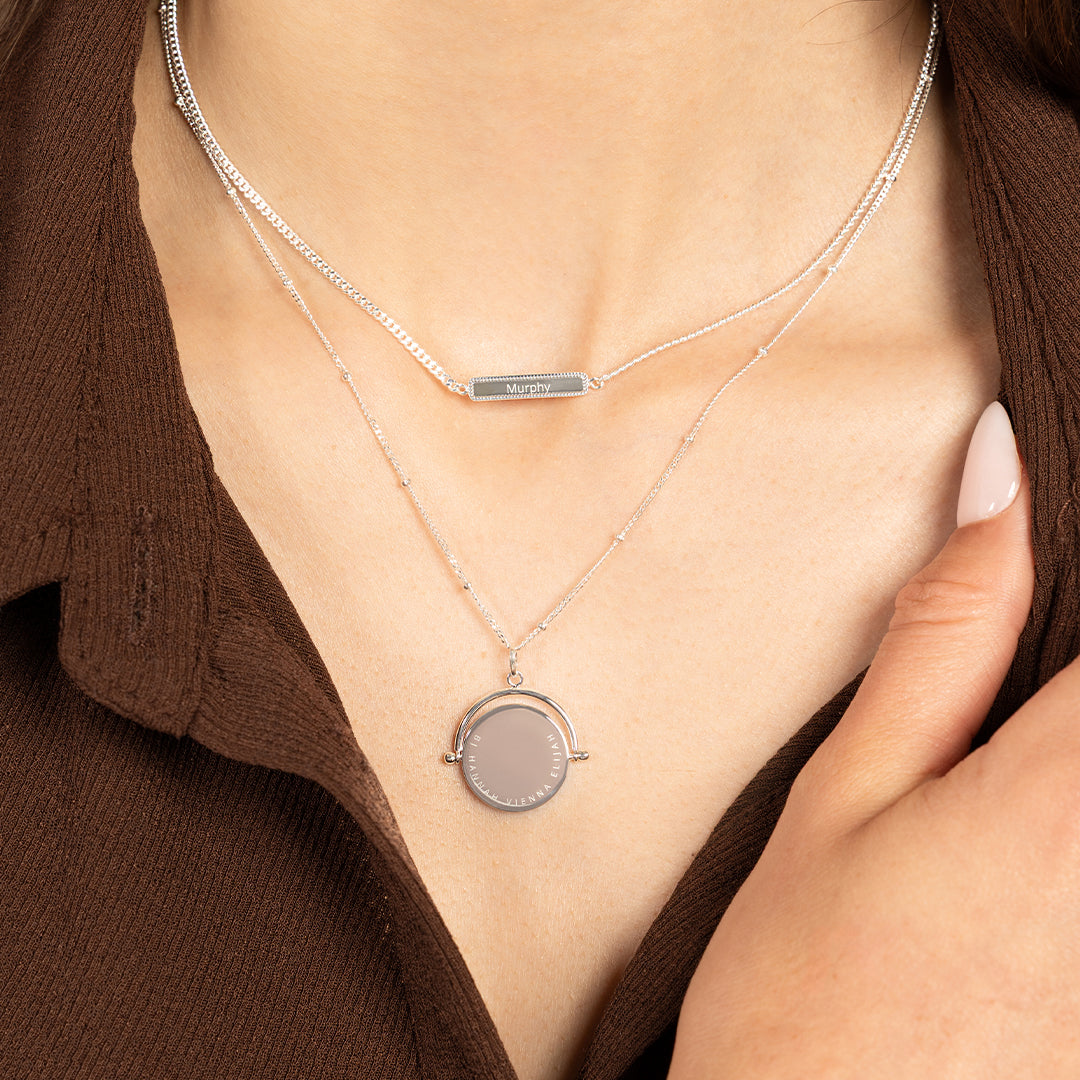 Personalized Etch Name Necklace - Custom Engraved Jewelry for Women - Perfect Gift for Birthday, Anniversary & Valentine's Day - Elegant Everyday Wear & Special Occasions