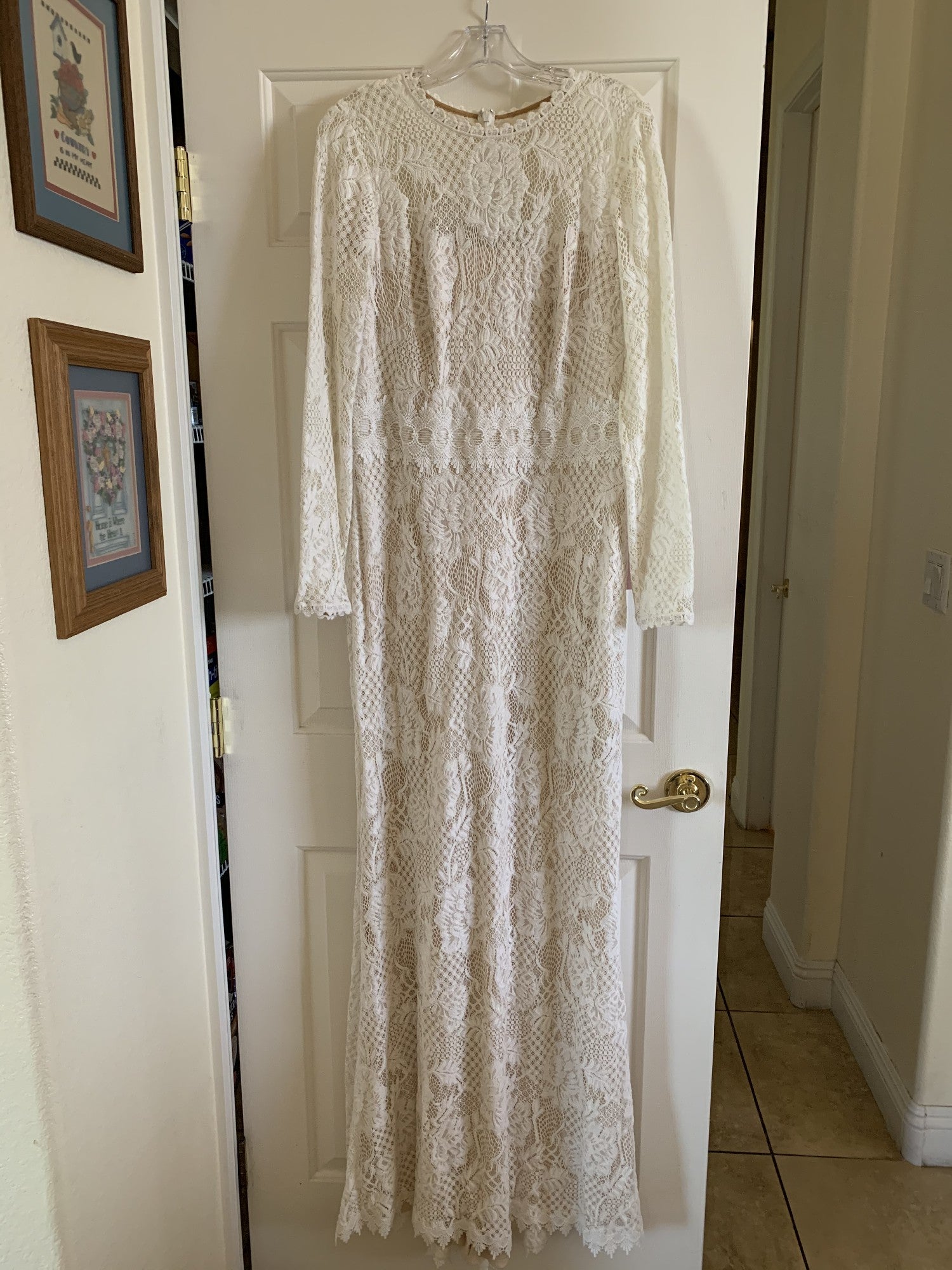 Tadashi Shoji Tenley Gown - Elegant Formal Evening Dress for Women | Perfect for Weddings, Galas & Special Occasions