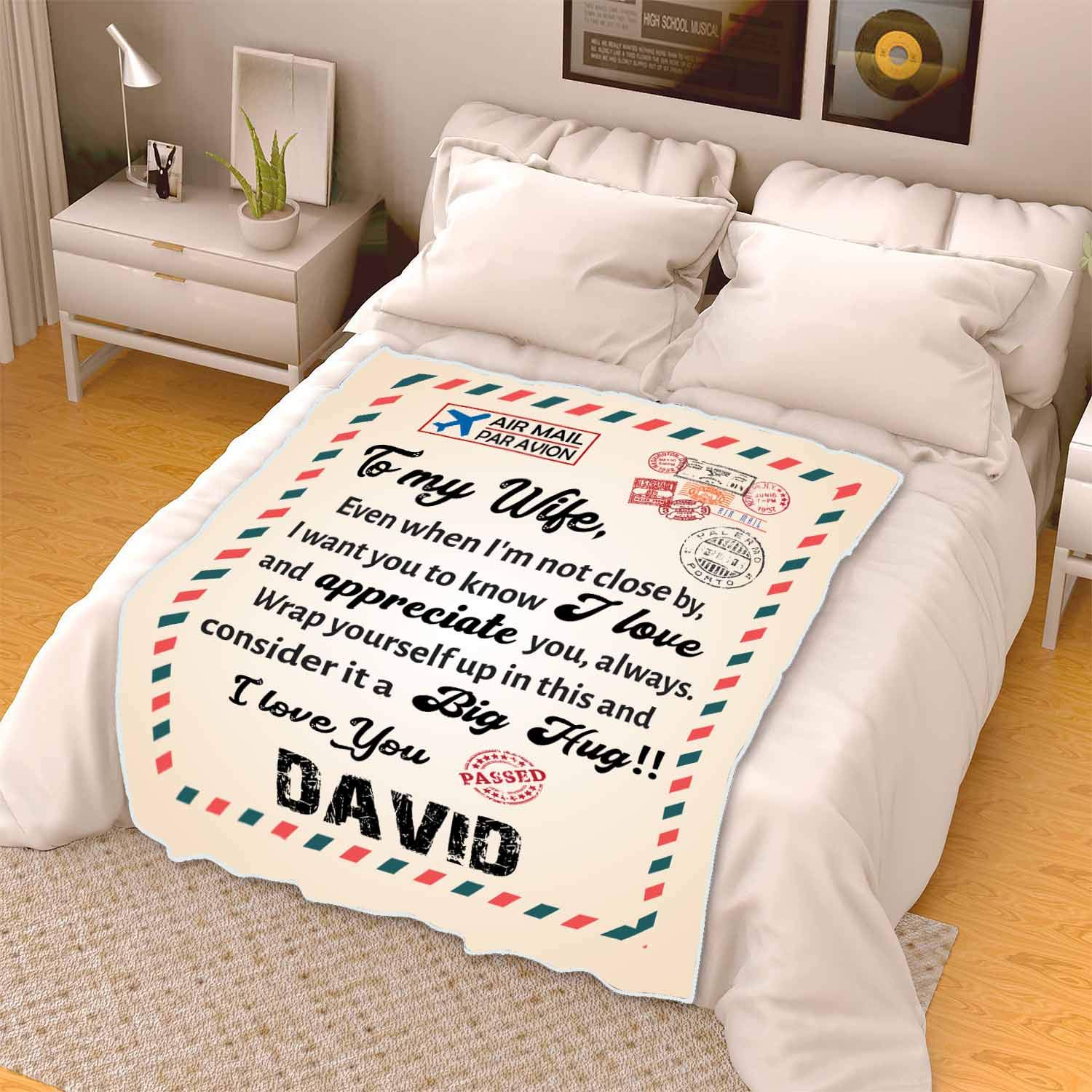 Customized Fleece Blanket for Wife - Personalized 'I Love You' Gift with Beautiful Message - Anniversary & Valentine's Day Present - Soft Throw Blanket for Couples, Bedroom, and Romantic Nights