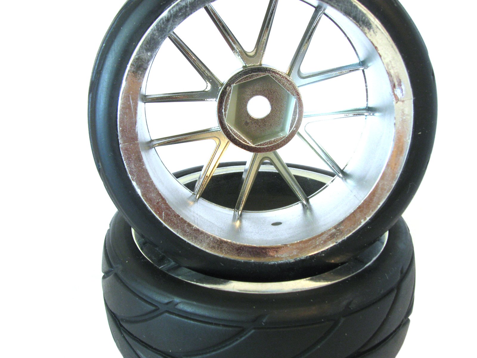 Redcat Racing 02020c Chrome Wheels & Tires (2-Piece Set) - High-Performance RC Car Accessories for Off-Road Racing & Drifting