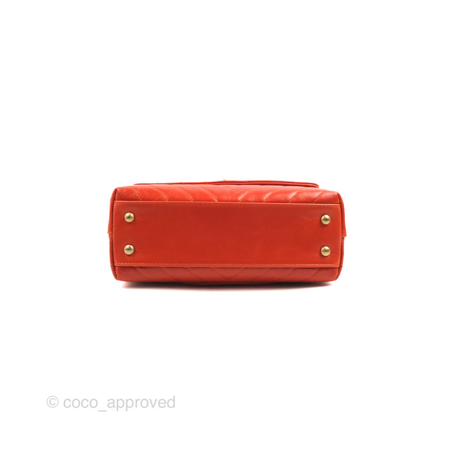Chanel Chevron Small Coco Handle Bag in Dark Orange Shiny Aged Calfskin with Aged Gold Hardware - Perfect for Evening Events & Luxury Fashion Accessories