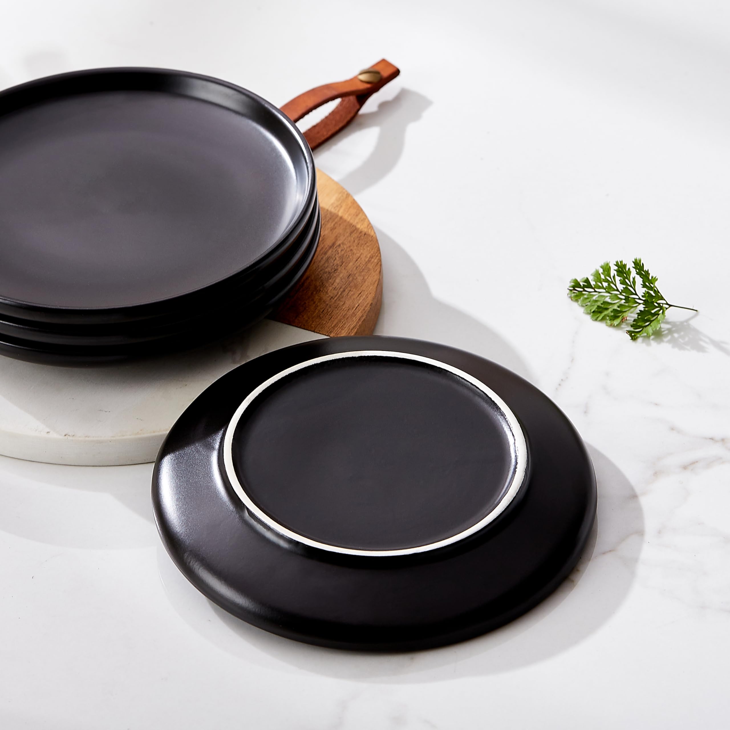 Matte Ceramic Appetizer Plates 6 Inch - Set of 4 Small Mini Dessert Plates, Microwave & Oven Safe - Perfect for Snacks, Bread, Butter, Pie, Cake & Cat Dishes (Black) - Ideal for Dinner Parties, Tea Time & Pet Feeding