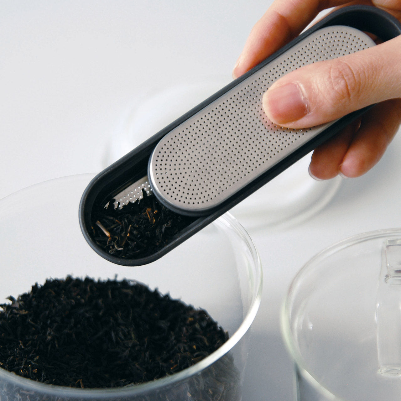 Premium Stainless Steel Loop Tea Strainer - Fine Mesh Infuser for Loose Leaf Tea, Herbs & Spices - Perfect for Tea Cups, Mugs & Travel Bottles