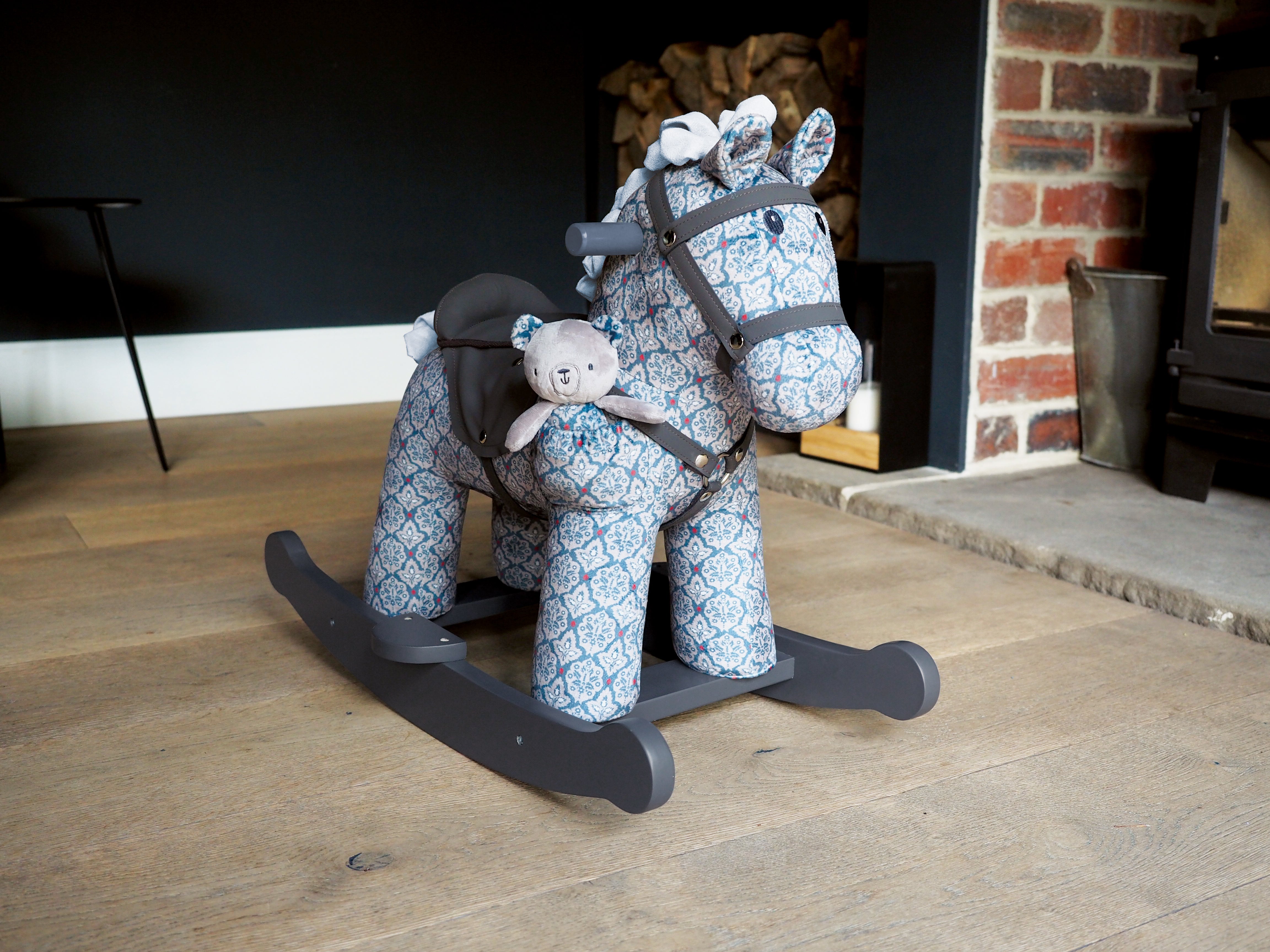 Louie & Duke Wooden Rocking Horse for Kids - Classic Nursery Decor & Toddler Gift for Birthday & Christmas | Perfect for Playrooms, Bedrooms & Daycare Centers