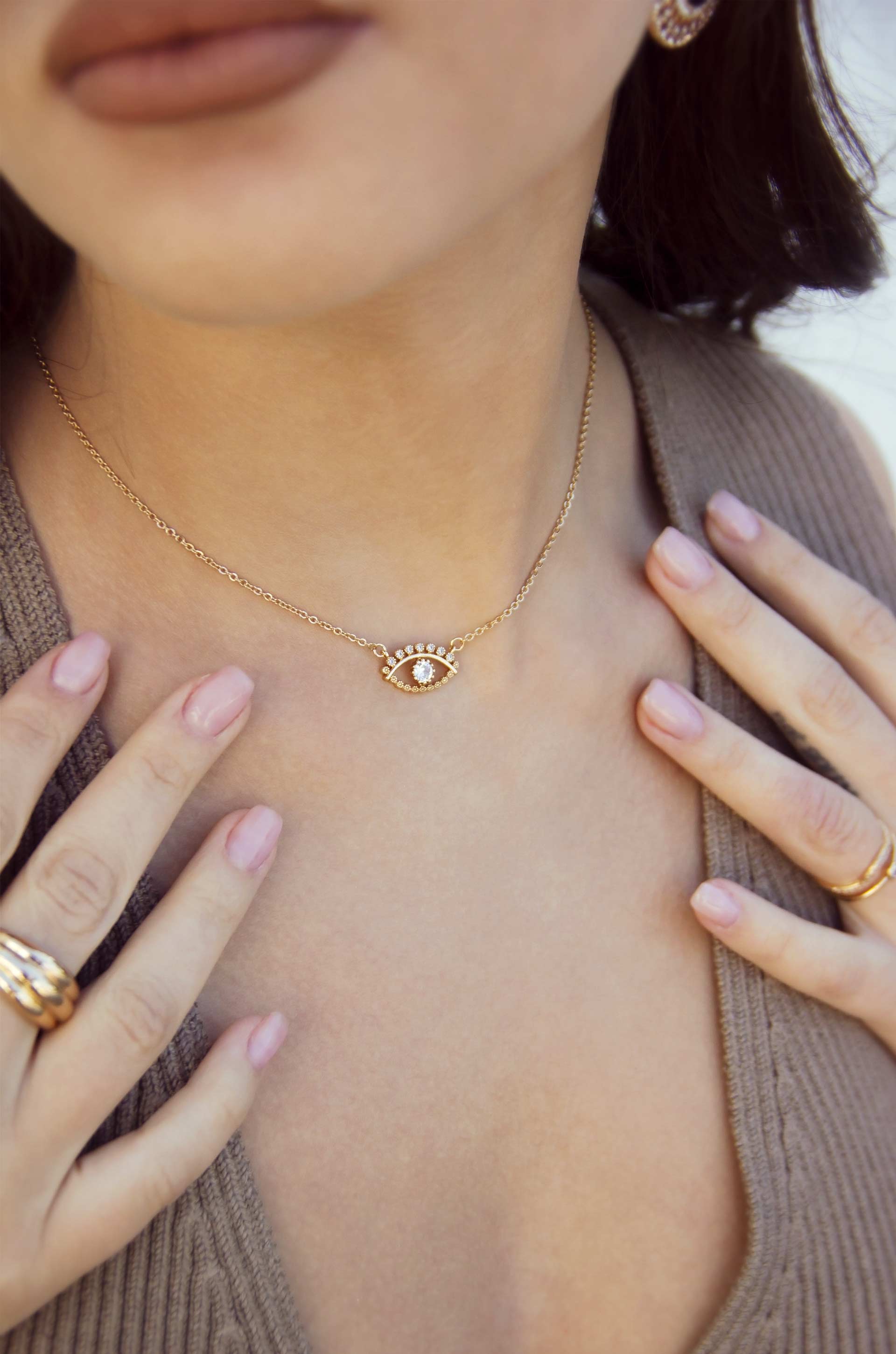 All Knowing Eye Crystal Necklace - Spiritual Protection Pendant for Women & Men - Perfect for Meditation, Yoga & Energy Healing