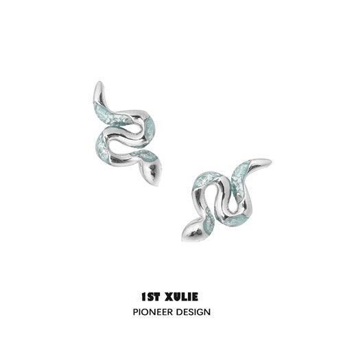 Ice Blue Earrings 1 pair