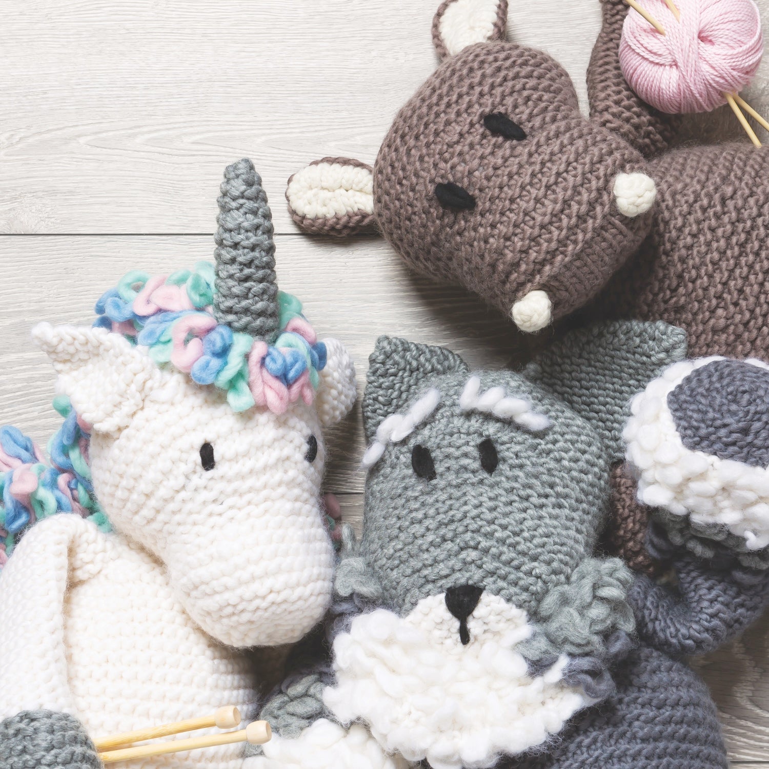 Robyn Octopus and Friends Knitting Book - DIY Amigurumi Crochet Patterns for Beginners & Advanced - Perfect for Gifts, Home Decor, and Crafting Fun