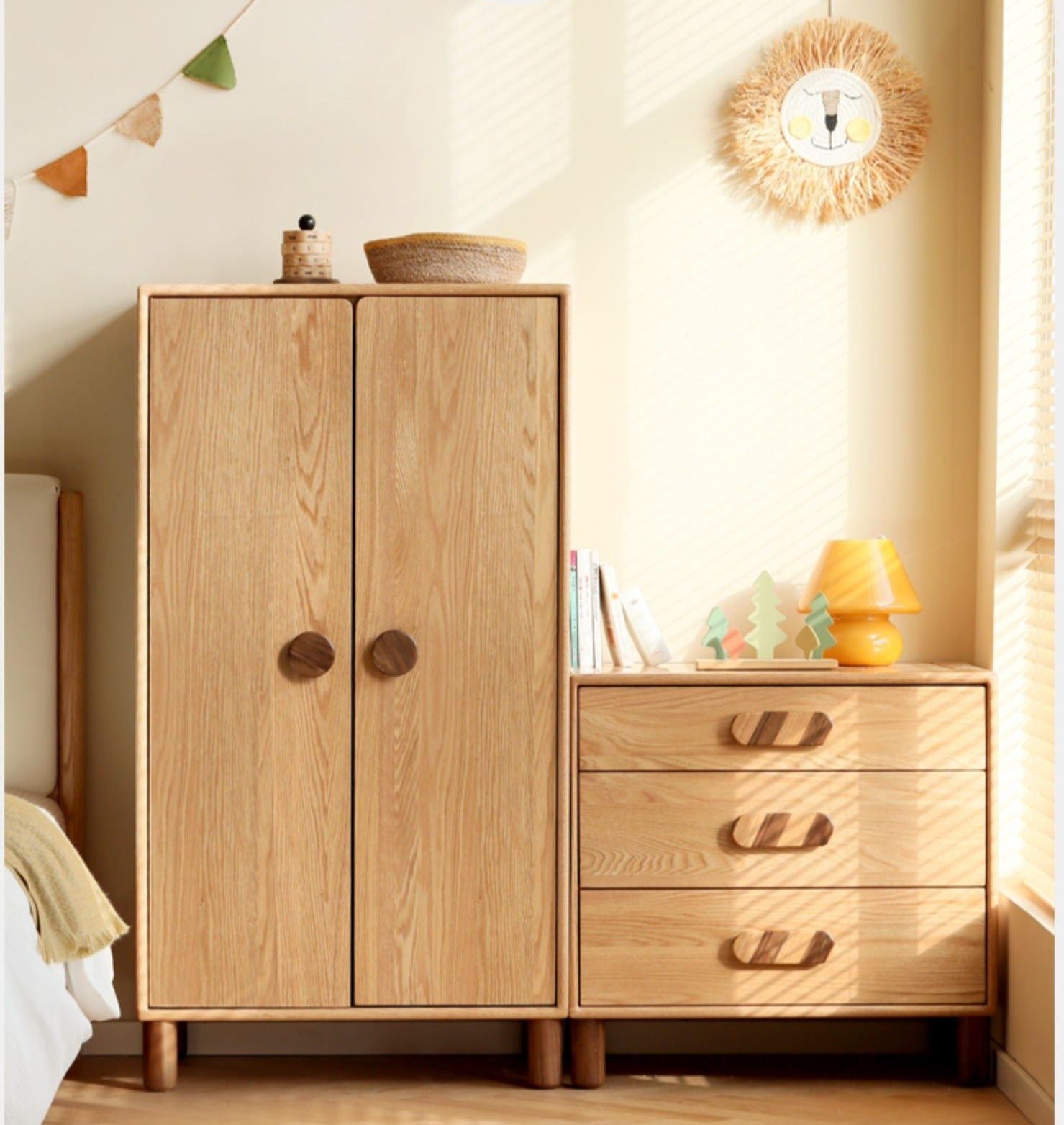 Solid Oak Wood Wardrobe Bookcase - Free Combination for Bedroom, Living Room, and Office Storage