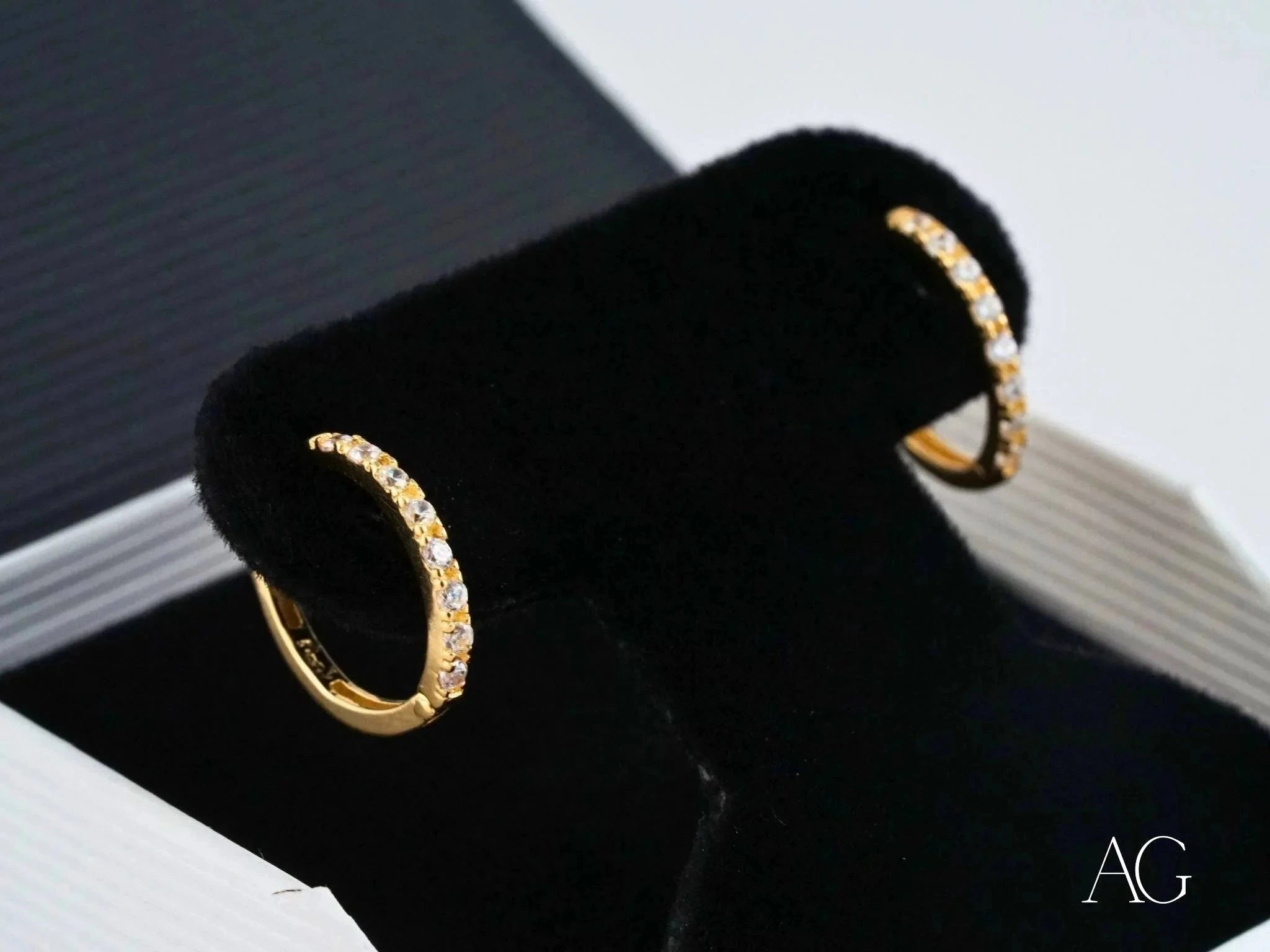 18K Yellow Gold Mini Hoop Earrings for Women - Elegant Small Gold Hoops for Everyday Wear, Gift for Her, Perfect for Parties, Work & Special Occasions