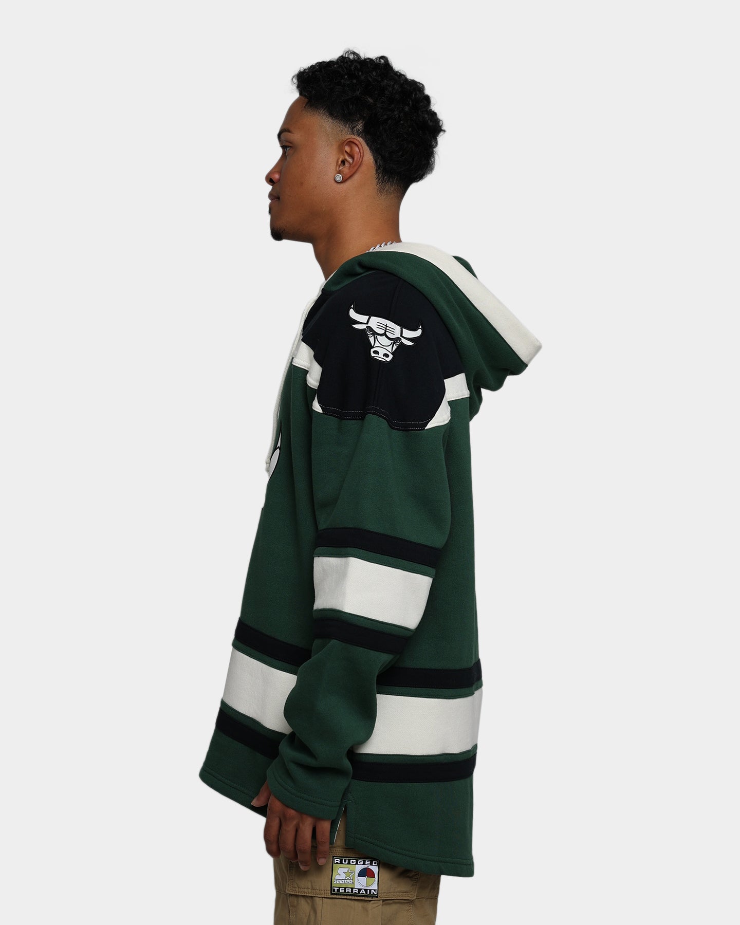 47 Brand Chicago Bulls Superior Lacer Hoodie for Men - Dark Green NBA Basketball Fan Apparel - Perfect for Game Day, Streetwear & Casual Outfits