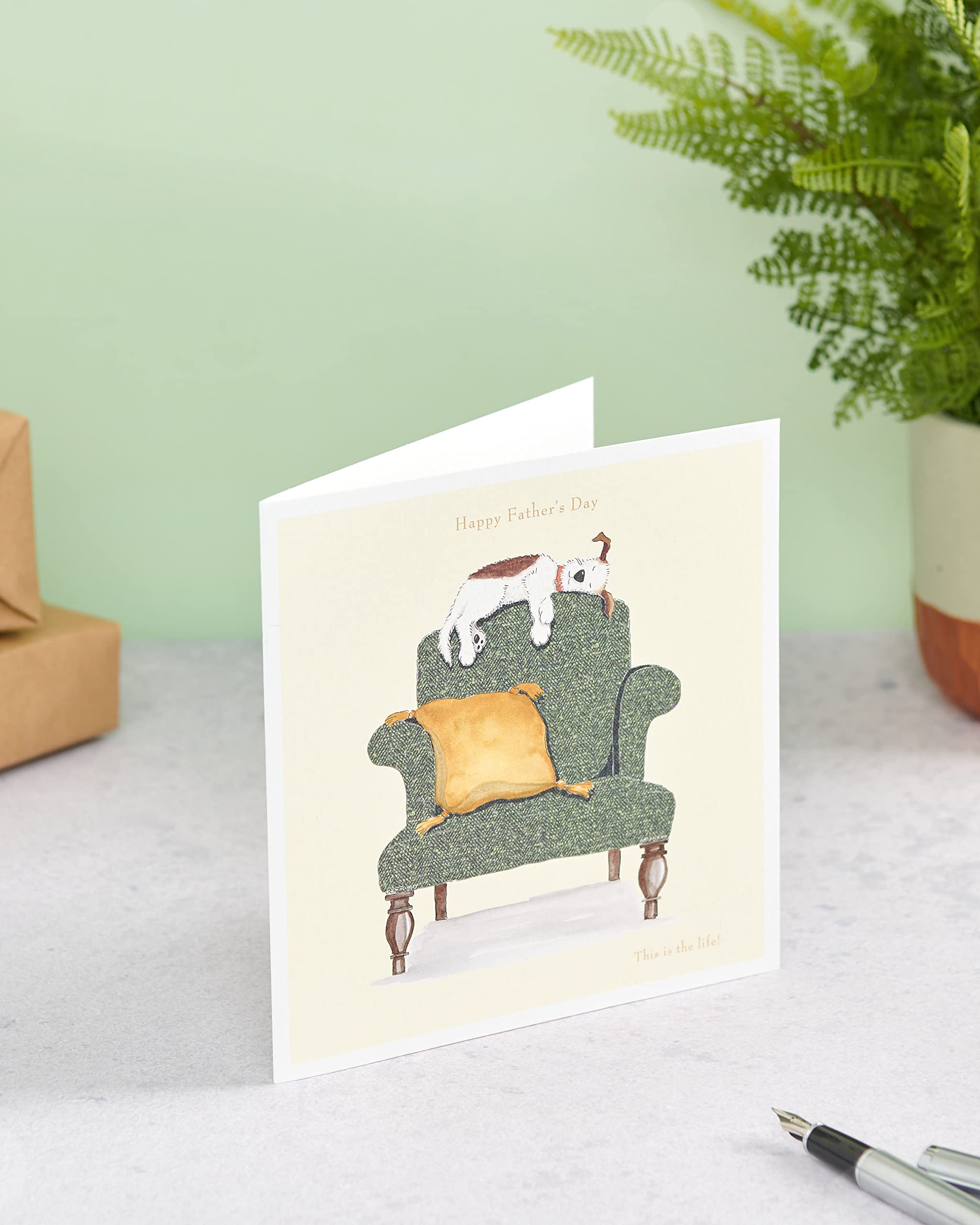 Happy Father's Day Card - Blank Inside for Personal Message | Greeting Card for Dad, Stepdad, Grandpa & Dog Dads | Perfect for Father's Day Gifts, Celebrations & Special Occasions