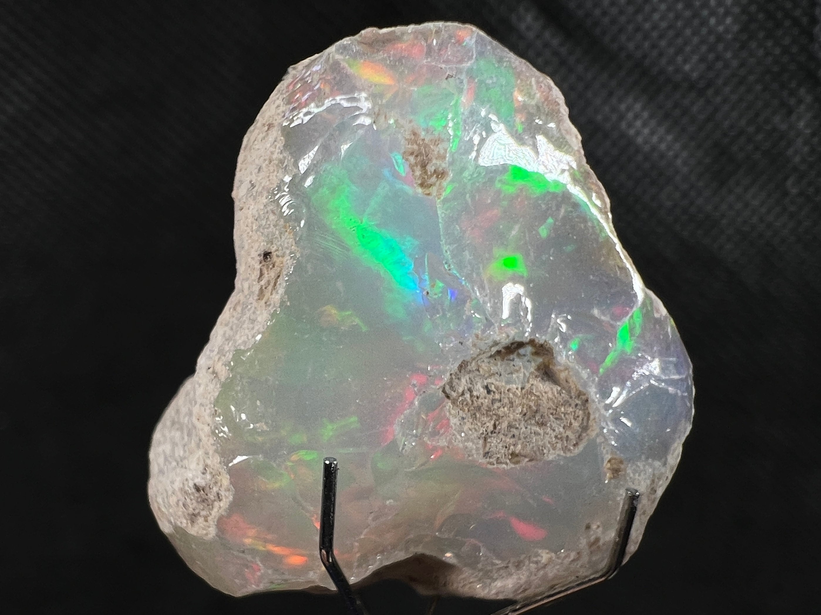 Premium 4A+ Welo Opal Raw Crystal - Natural Cutting Grade Opal Gemstone, October Birthstone for Jewelry Making & Collecting (Ideal for Rings, Necklaces & Healing Crystals)