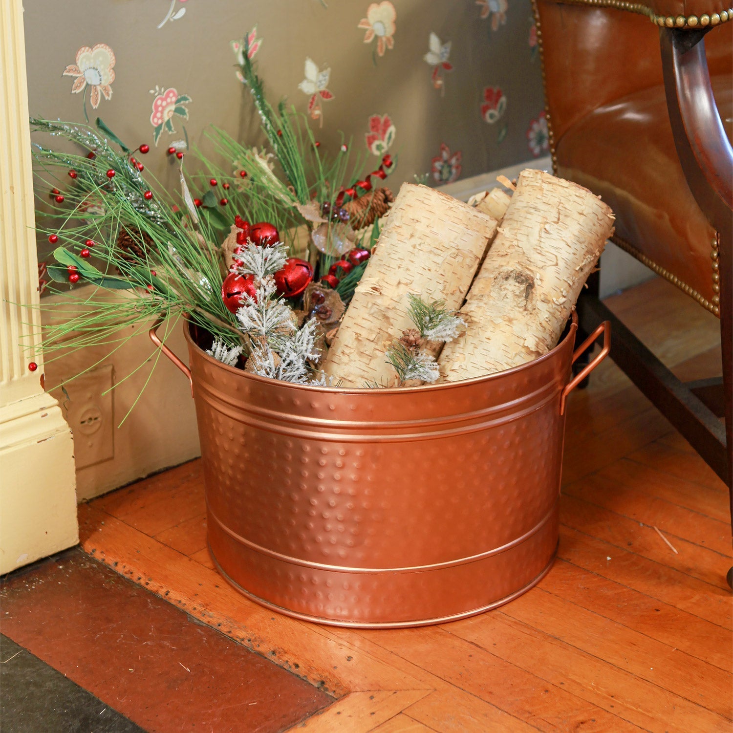 Hammered Copper Plated Bathtub - Vintage Style Freestanding Soaking Tub for Bathroom & Spa Relaxation