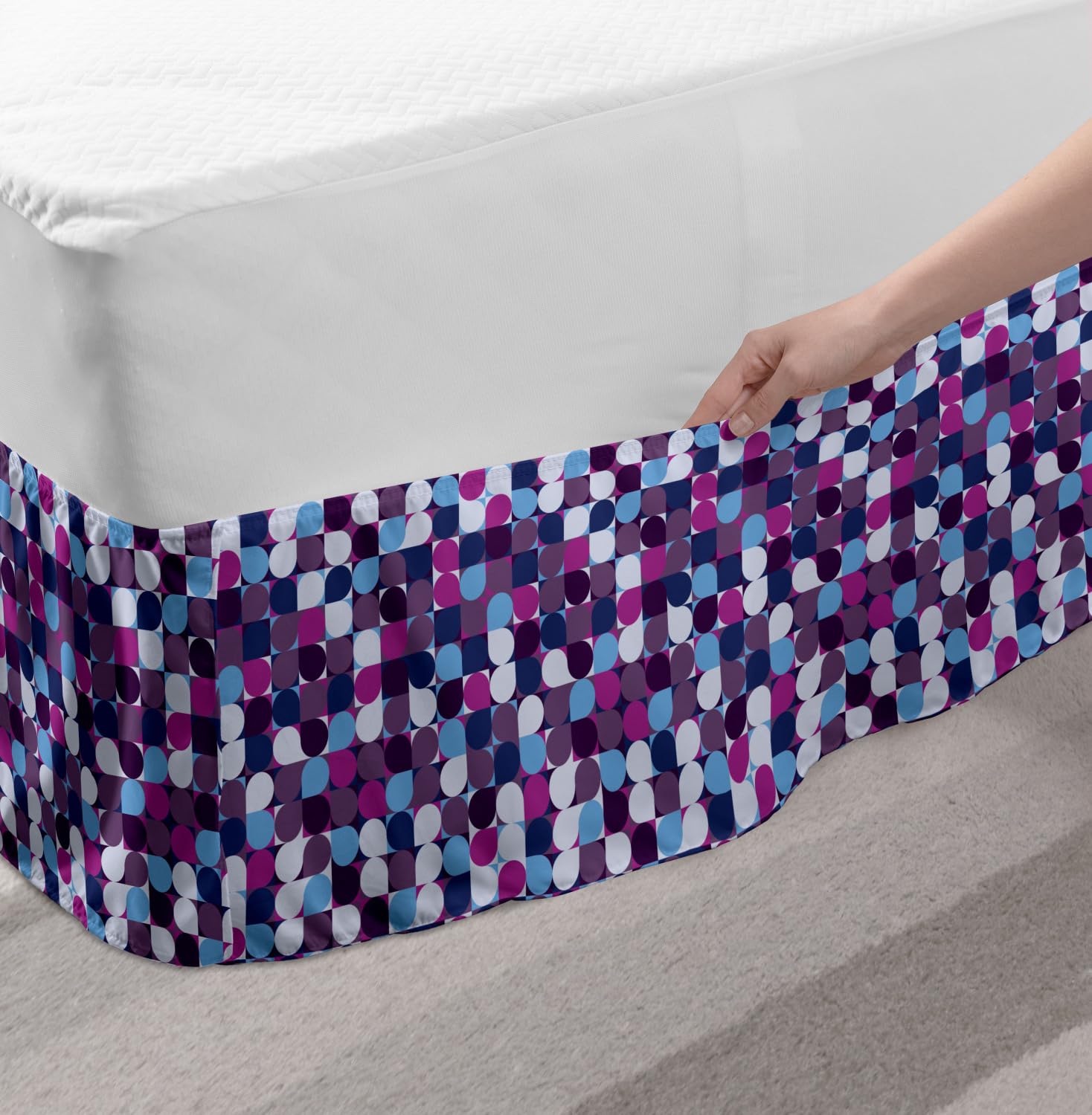 Ambesonne Geometric Bed Skirt - Modern Abstract Circle & Square Mosaic Design, Elastic Dust Ruffle Wrap Around Bedskirt for Full Size Beds | Home Decor, Bedroom Styling & Guest Room Upgrade