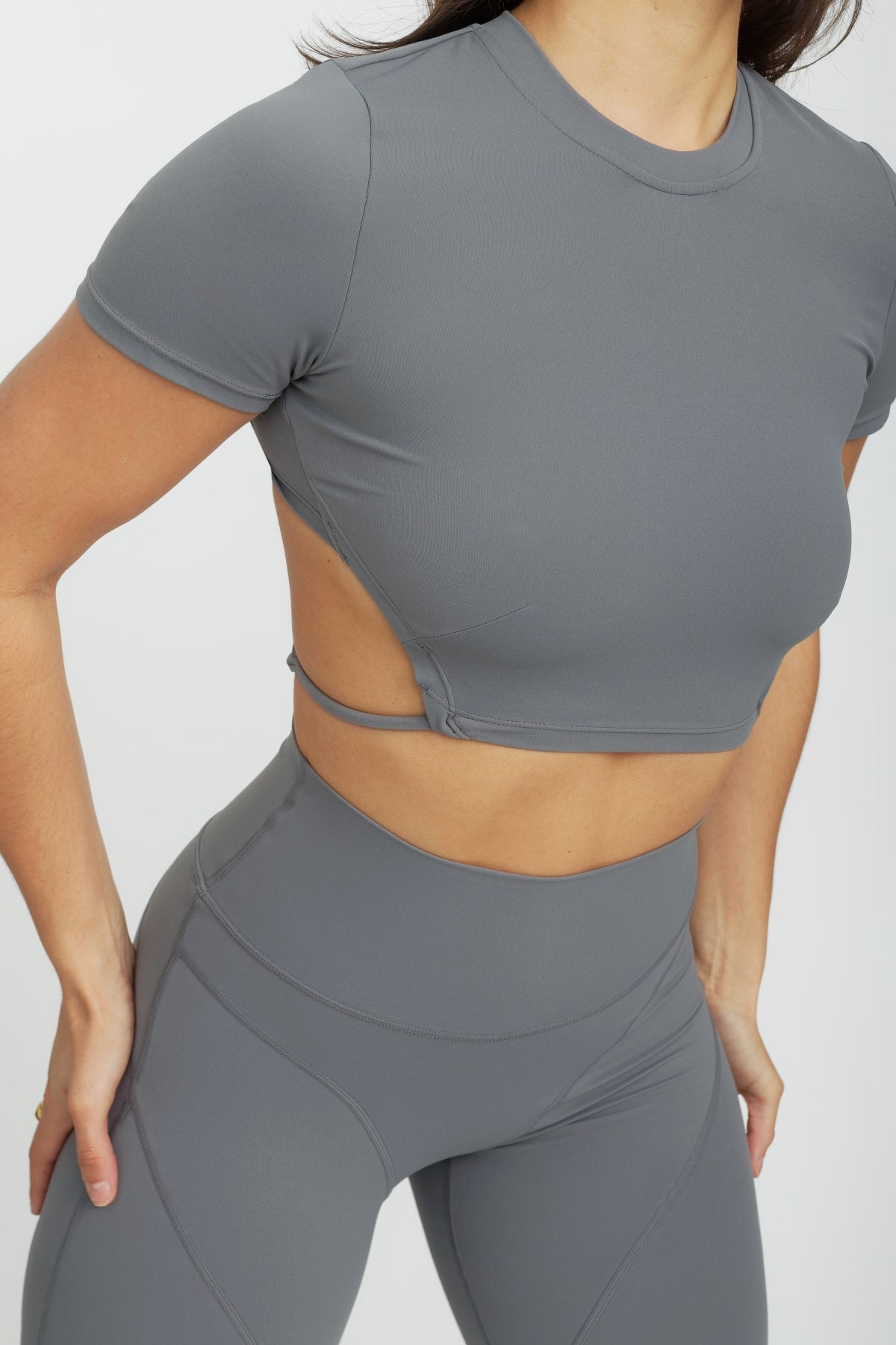 Bklyn Crop Tee Steel - Trendy Women's Short Sleeve T-Shirt for Casual Outfits & Summer Fashion