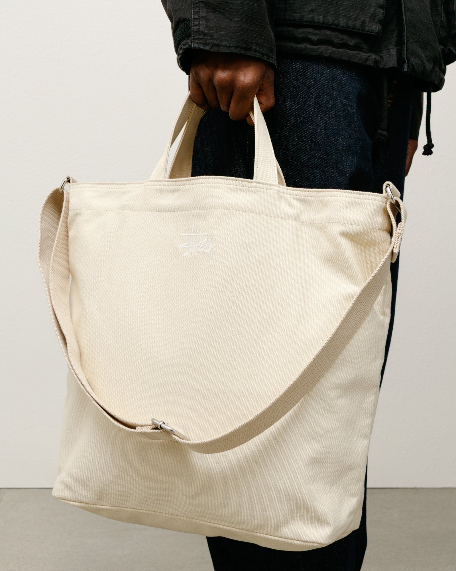 Stylish Canvas Crossbody Bag for Women - Lightweight & Durable Shoulder Purse - Perfect for Travel, Shopping & Everyday Use