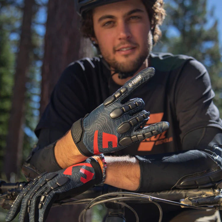 G Form Pro Trail Gloves - Lightweight Mountain Biking & Hiking Gloves for Men & Women - Durable Protective Gloves for Cycling, Running, Outdoor Adventures