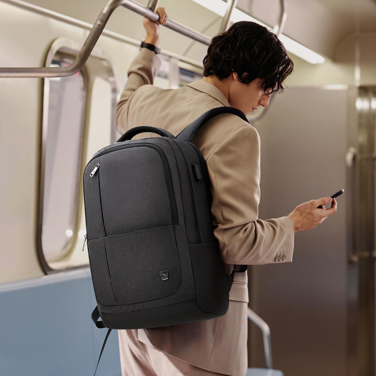 OIWAS 17 Inch Laptop Backpack - Lightweight Business & Travel Bag for Men & Women (Black) - Perfect for Work & Commute