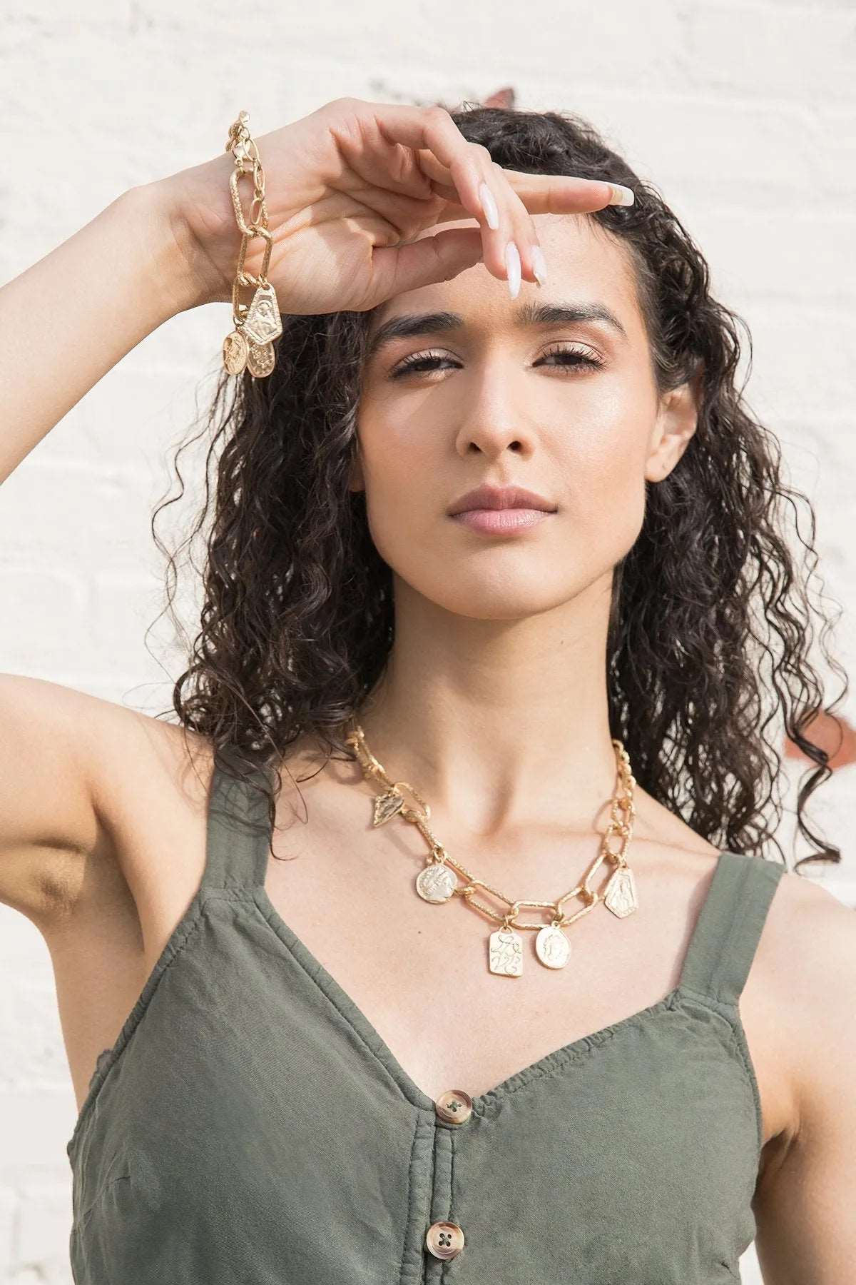 Hammered Charm Chain Necklace for Women - Dainty Gold Layered Necklace Jewelry Gift for Her - Perfect for Everyday Wear, Date Night & Special Occasions