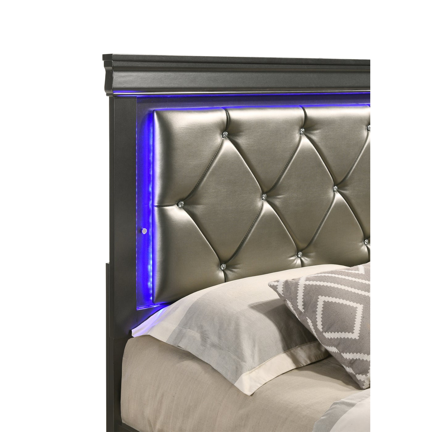 Stylish Brooklyn Bedroom Set - Queen/King Size Bed Frame, Nightstand & Dresser - Modern Farmhouse Furniture for Cozy Bedroom Decor | Perfect for Guest Rooms, Master Suites & Small Apartments