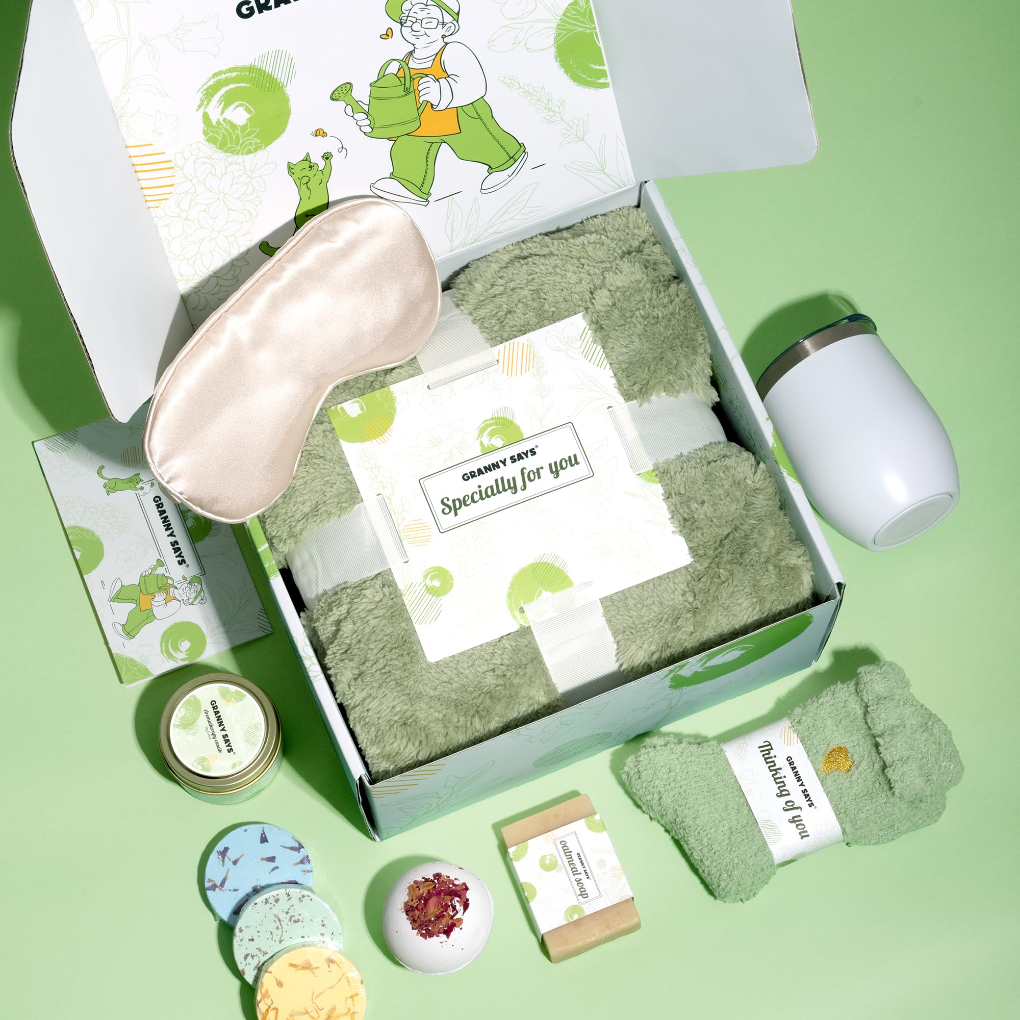 GRANNY SAYS Unique Birthday Gift Box for Women - Spa & Self Care Package with Flannel Blanket - Perfect for Mom, Wife, Sister & Best Friends (Green) | Thoughtful Get Well Soon & Relaxation Gifts for Her - Ideal for Home Spa Days, Recovery & Cozy Evenings