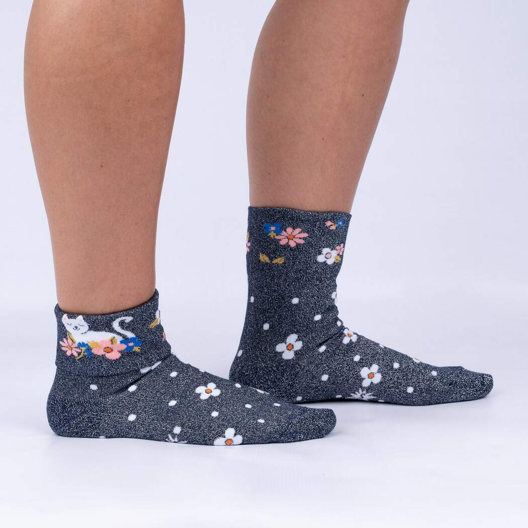 Sock It To Me Sitting Kitty Turn Cuff Crew Socks - Fun Cat Print Novelty Socks for Women & Teens - Perfect for Casual Wear, Gifts, and Cat Lovers